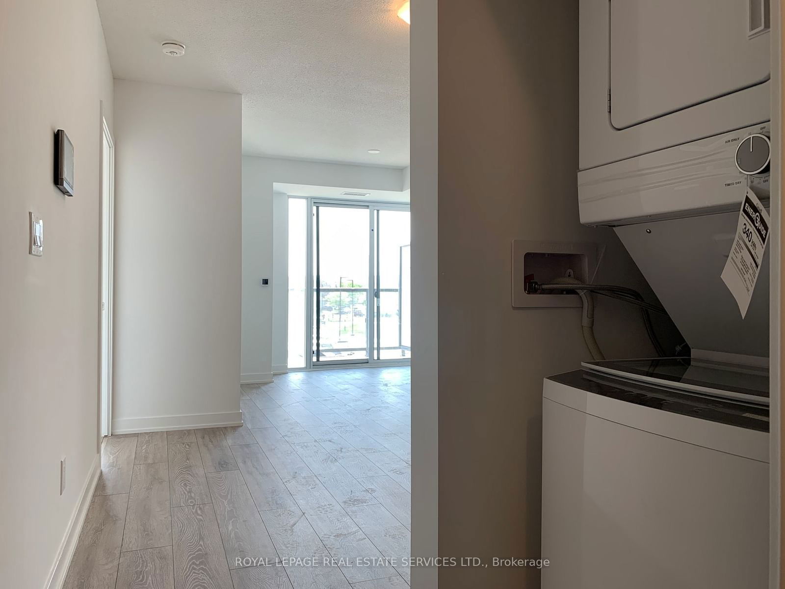 3200 Dakota Common, unit B215 for rent