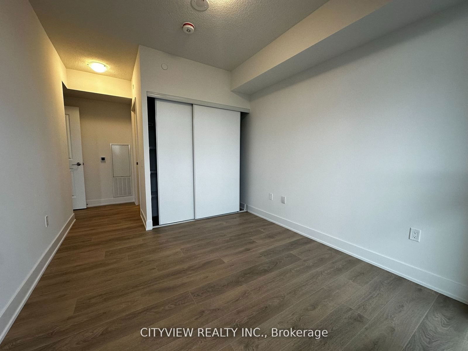 202 Burnhamthorpe Rd E, unit 1803 for rent