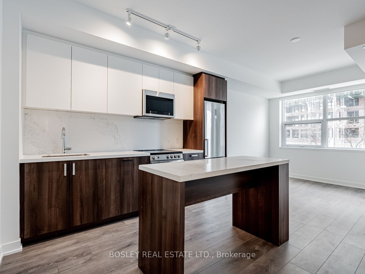 1787 St Clair Ave W, unit 212 for rent