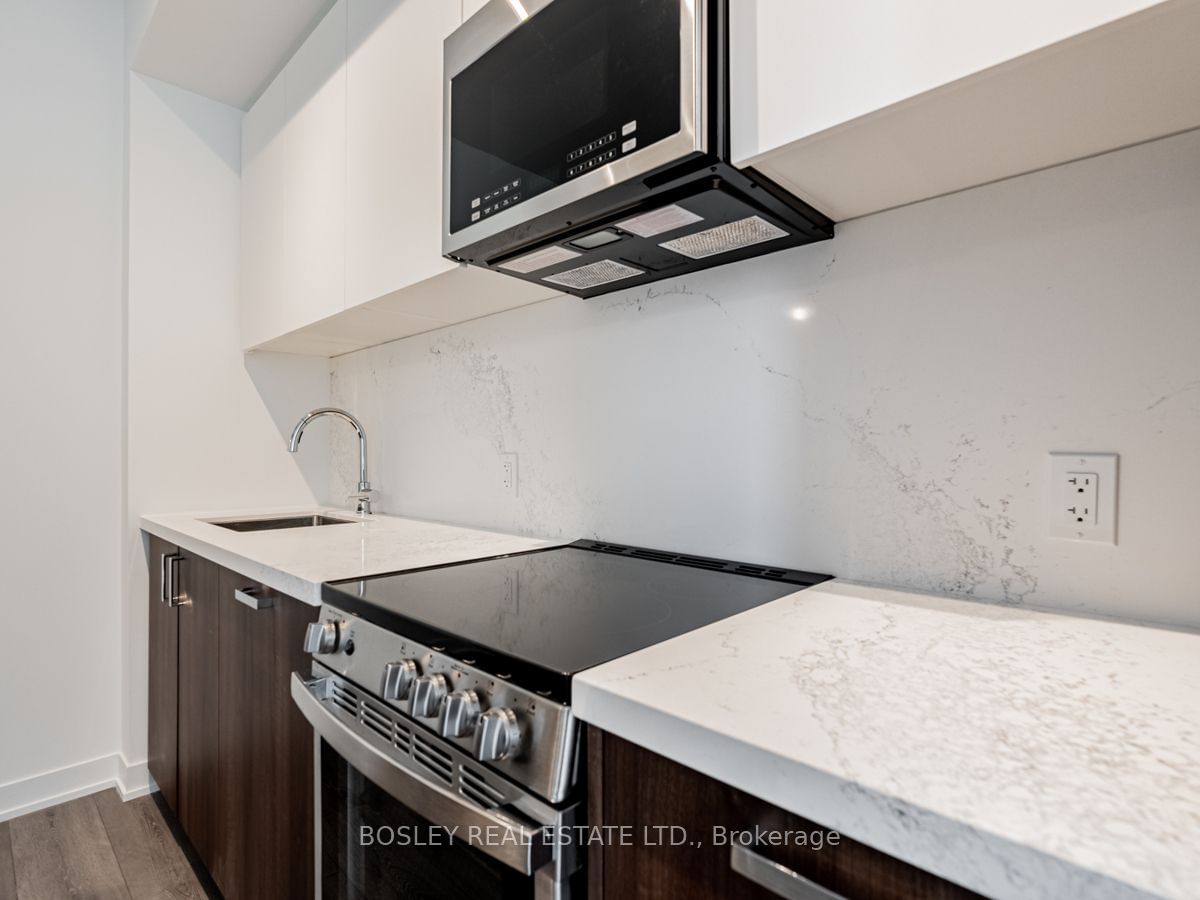 1787 St Clair Ave W, unit 212 for rent