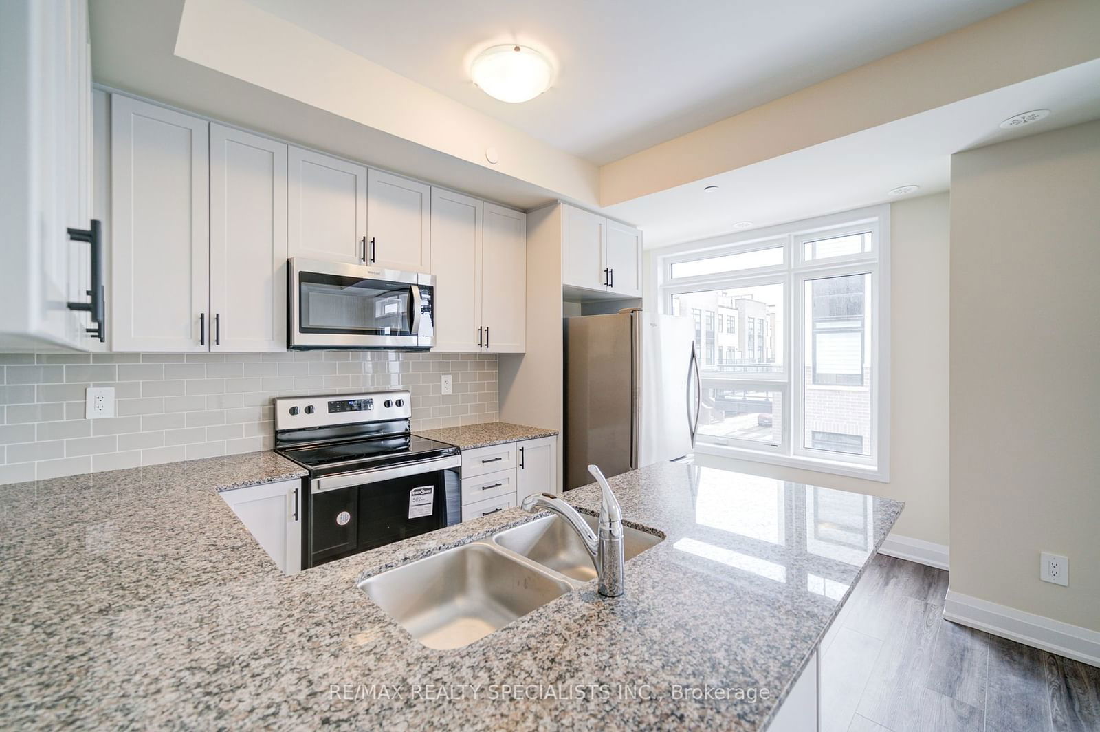 8175 Britannia Rd, unit 108 for sale