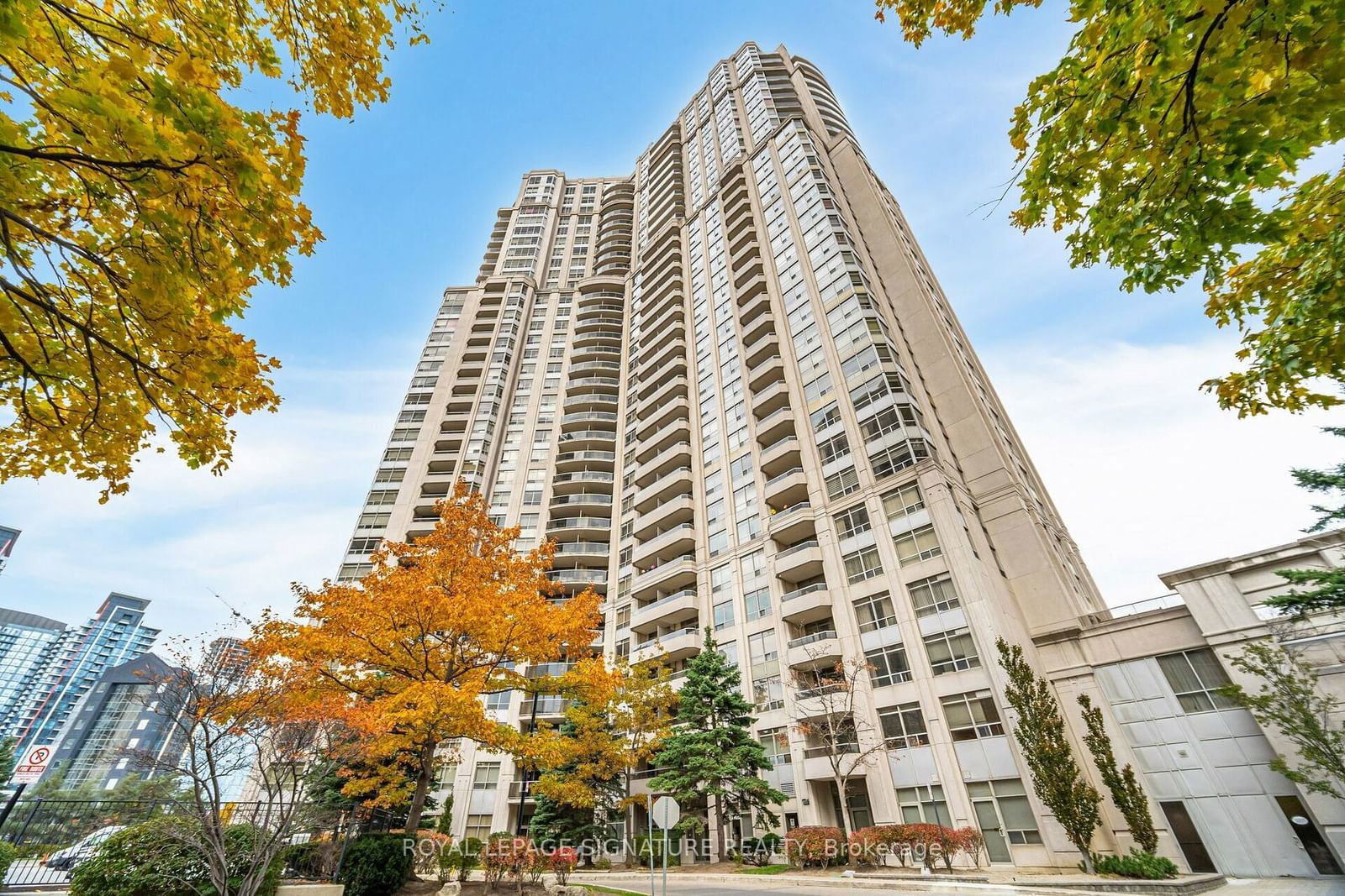 35 Kingsbridge Garden Circ, unit 1705 for sale