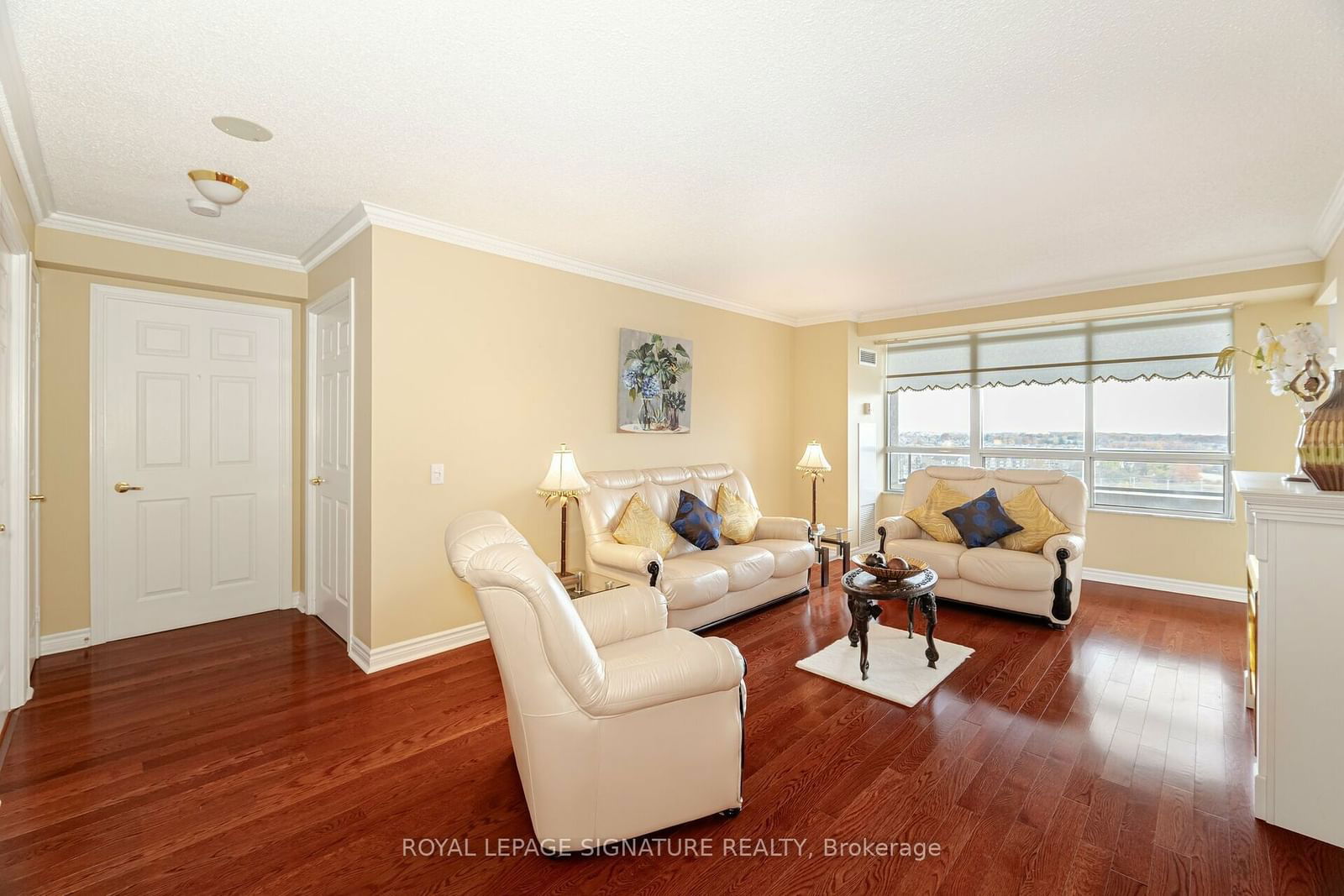 35 Kingsbridge Garden Circ, unit 1705 for sale