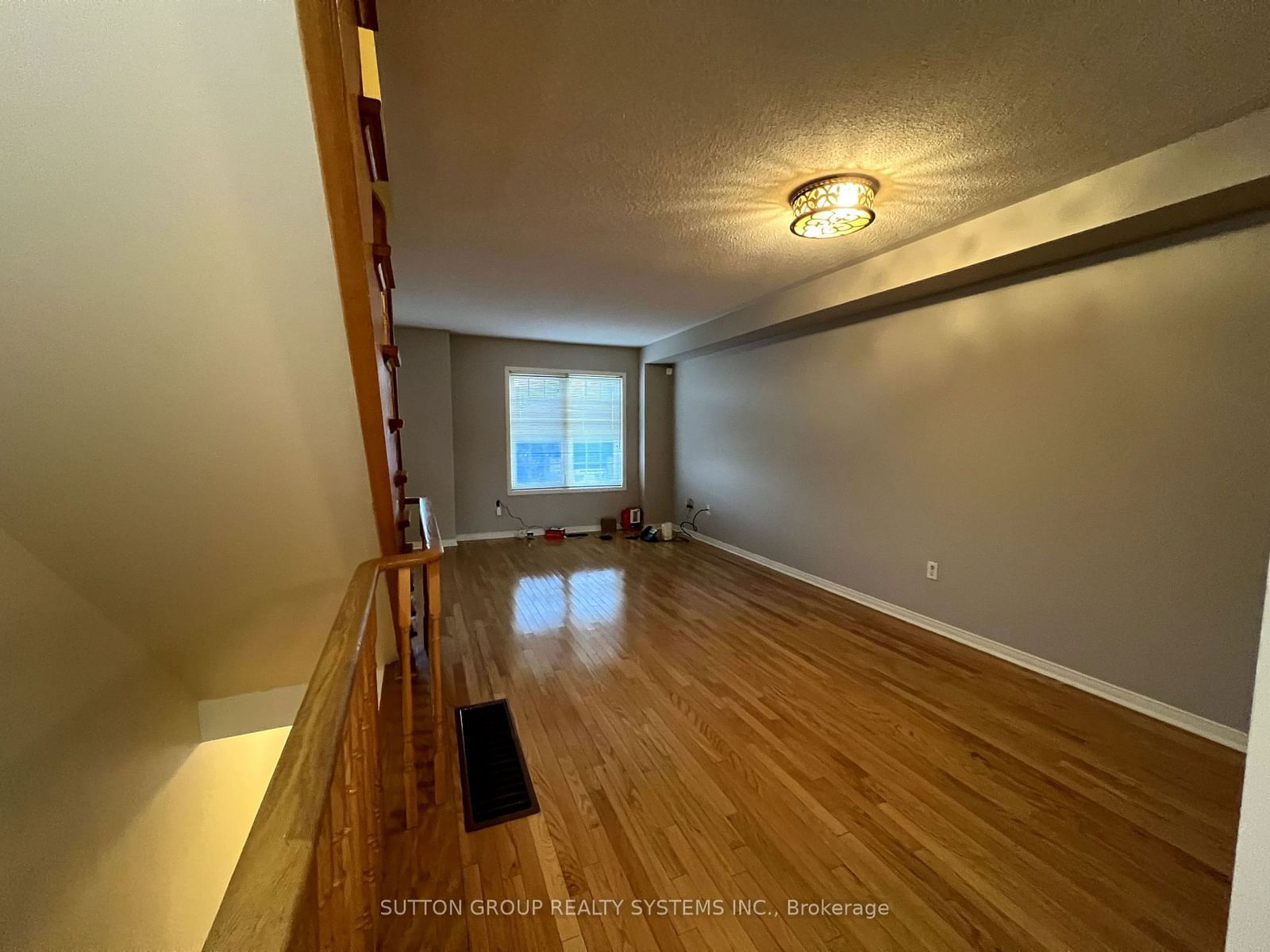 1920 St Clair Ave W for rent 