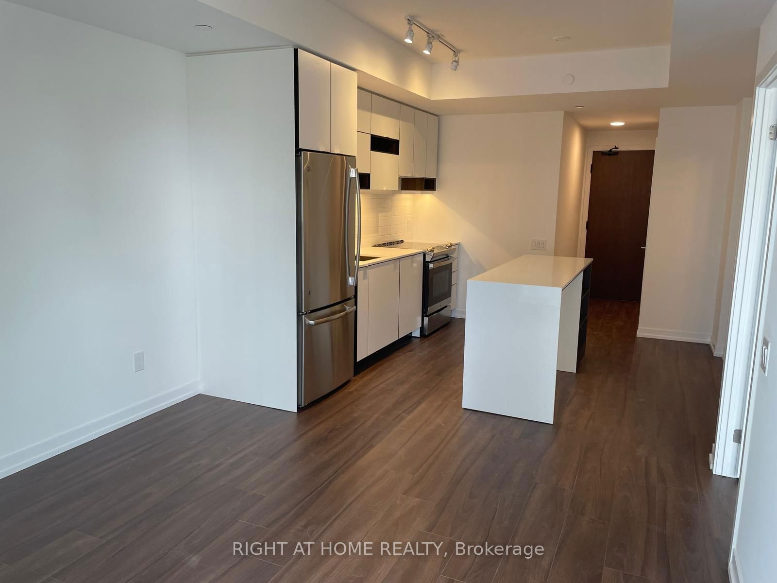 4065 Confederation Pkwy, unit 1107 for rent