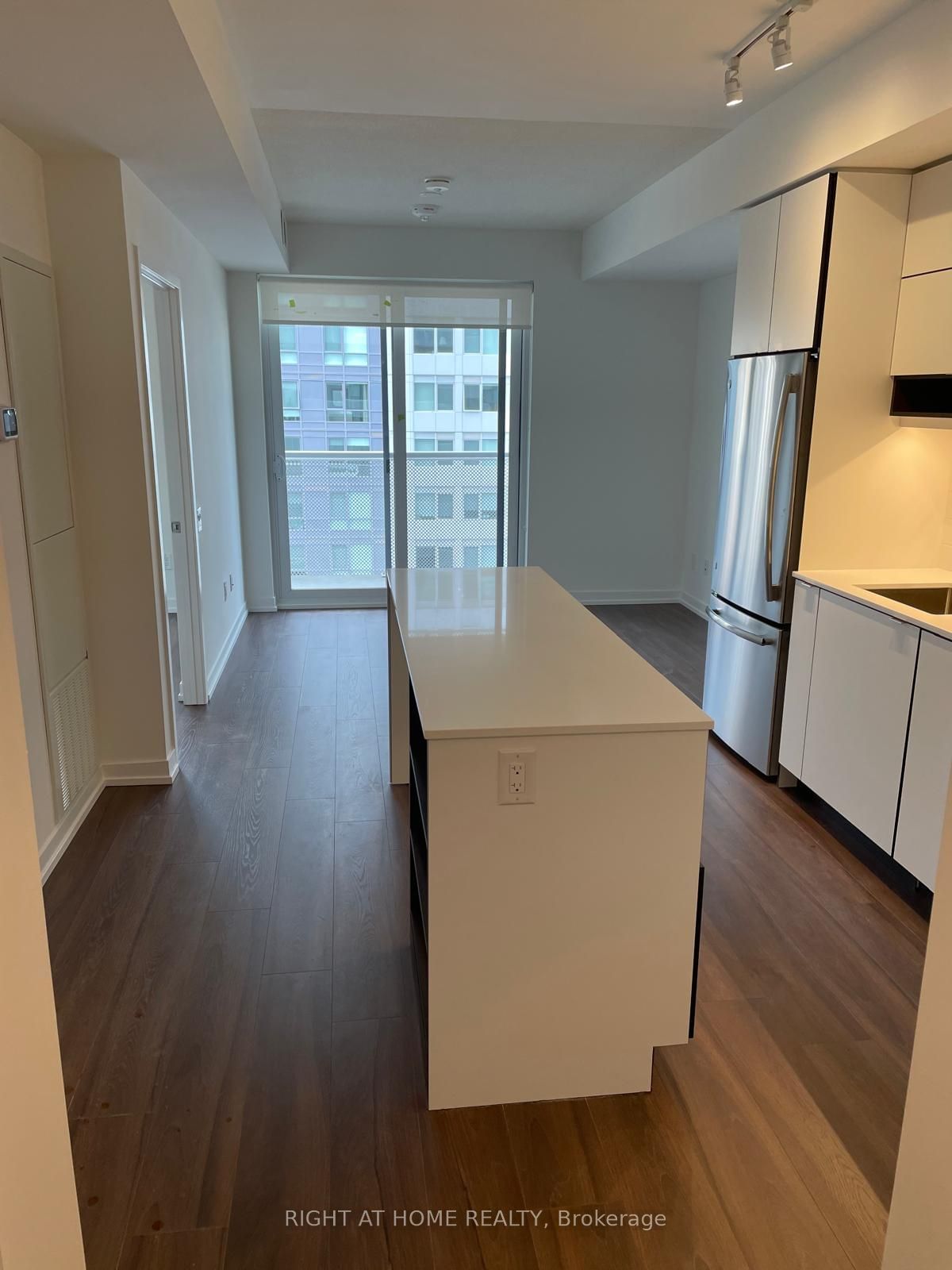 4065 Confederation Pkwy, unit 1107 for rent