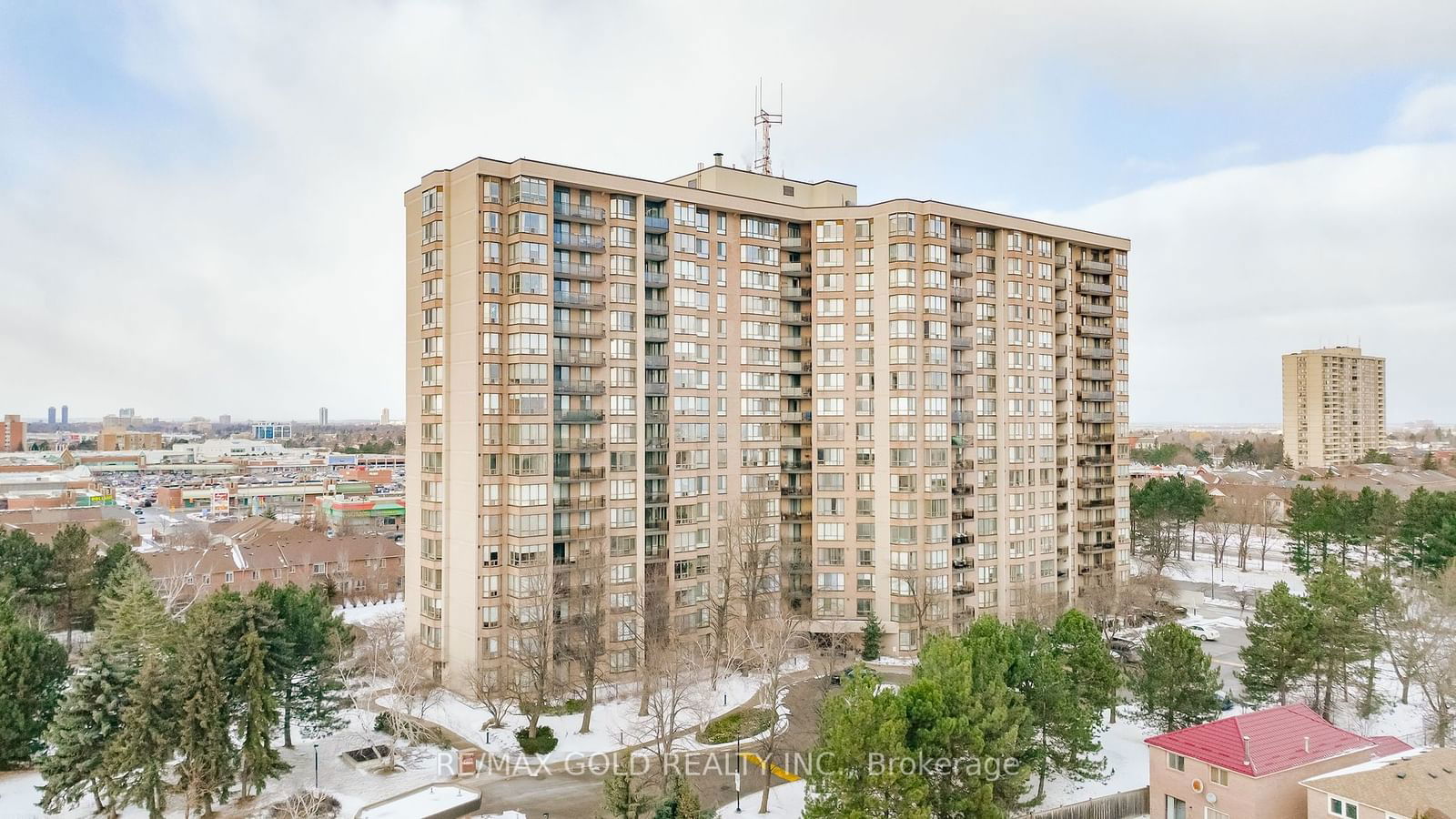 20 Cherrytree Dr, unit 509 for sale