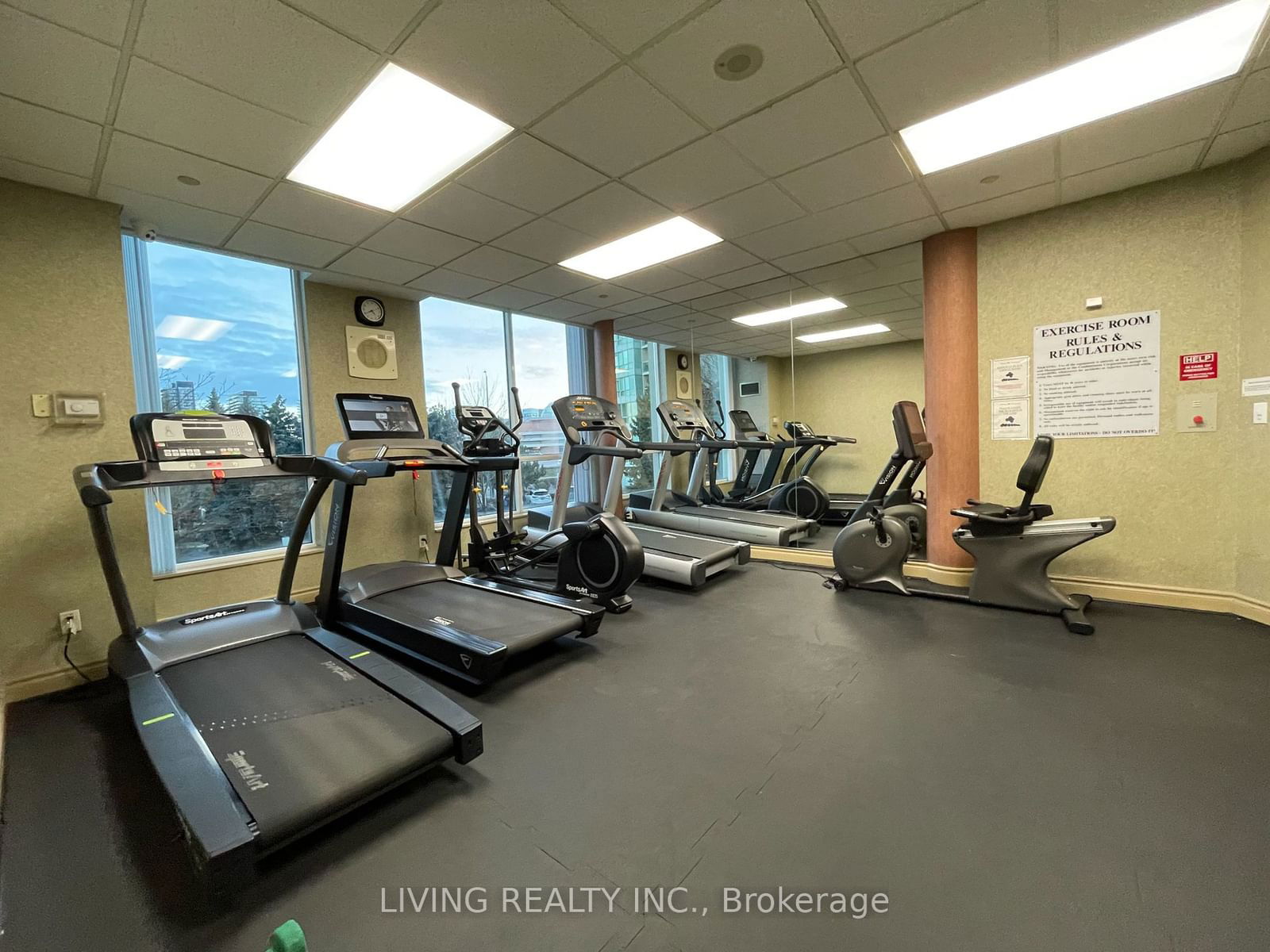 2545 Erin Centre Blvd, unit 1704 for sale