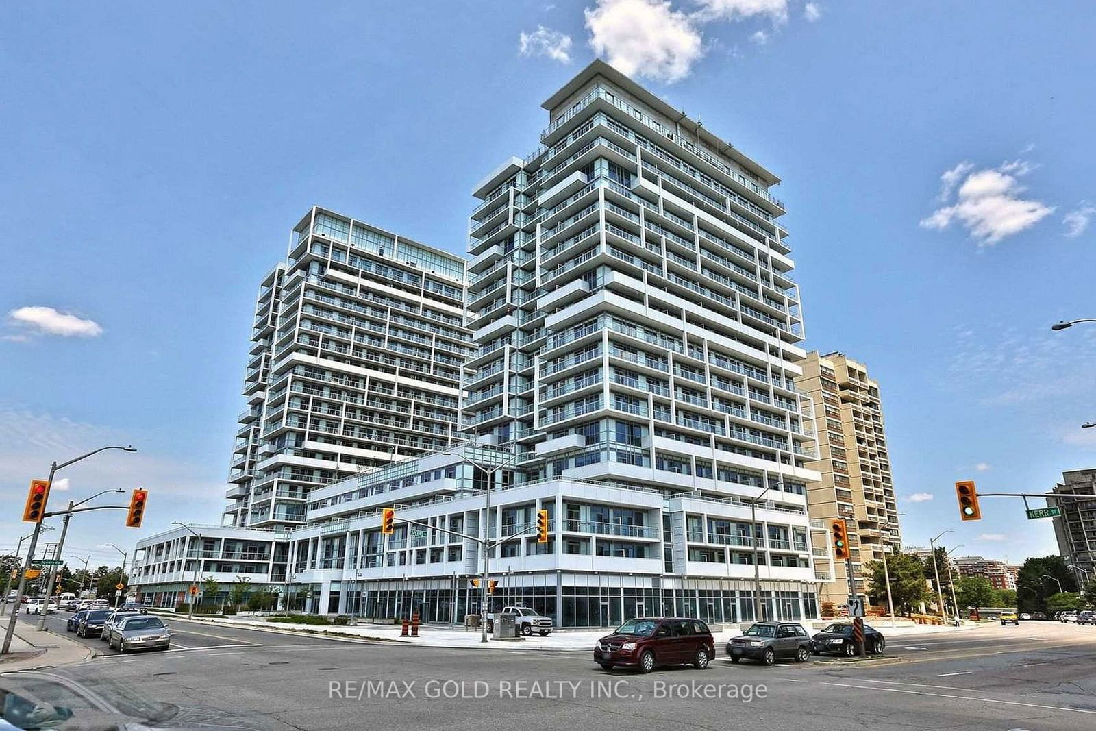 55 Speers Rd, unit 1413 for sale