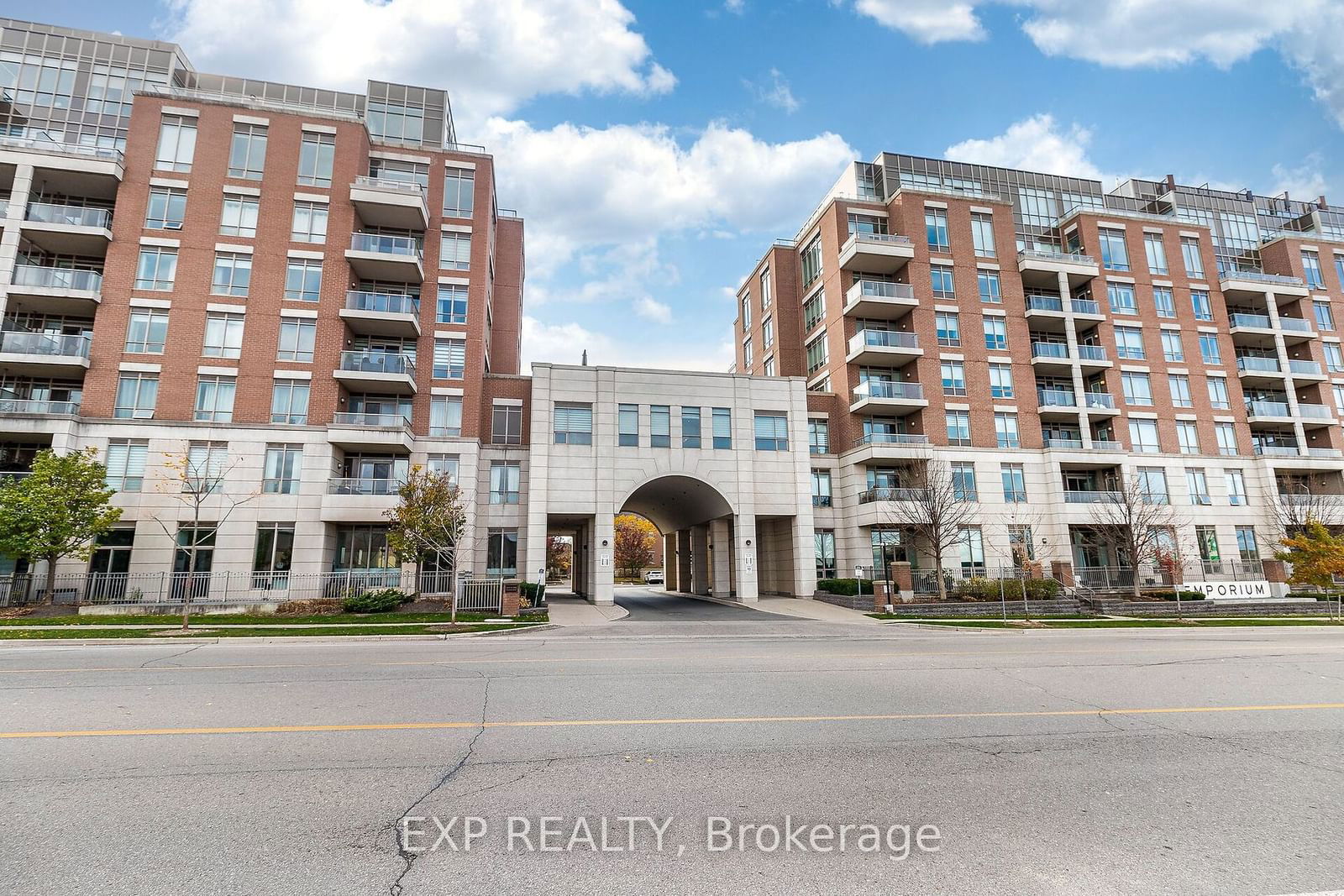 2480 Prince Michael Dr, unit 724 for sale