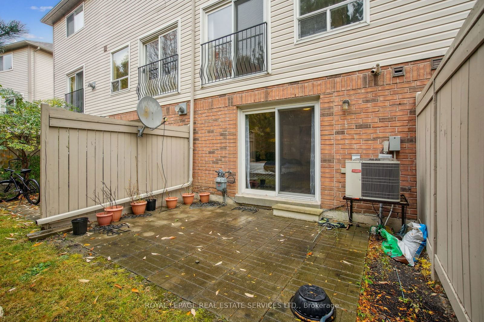 5055 Heatherleigh Ave, unit 27 for rent