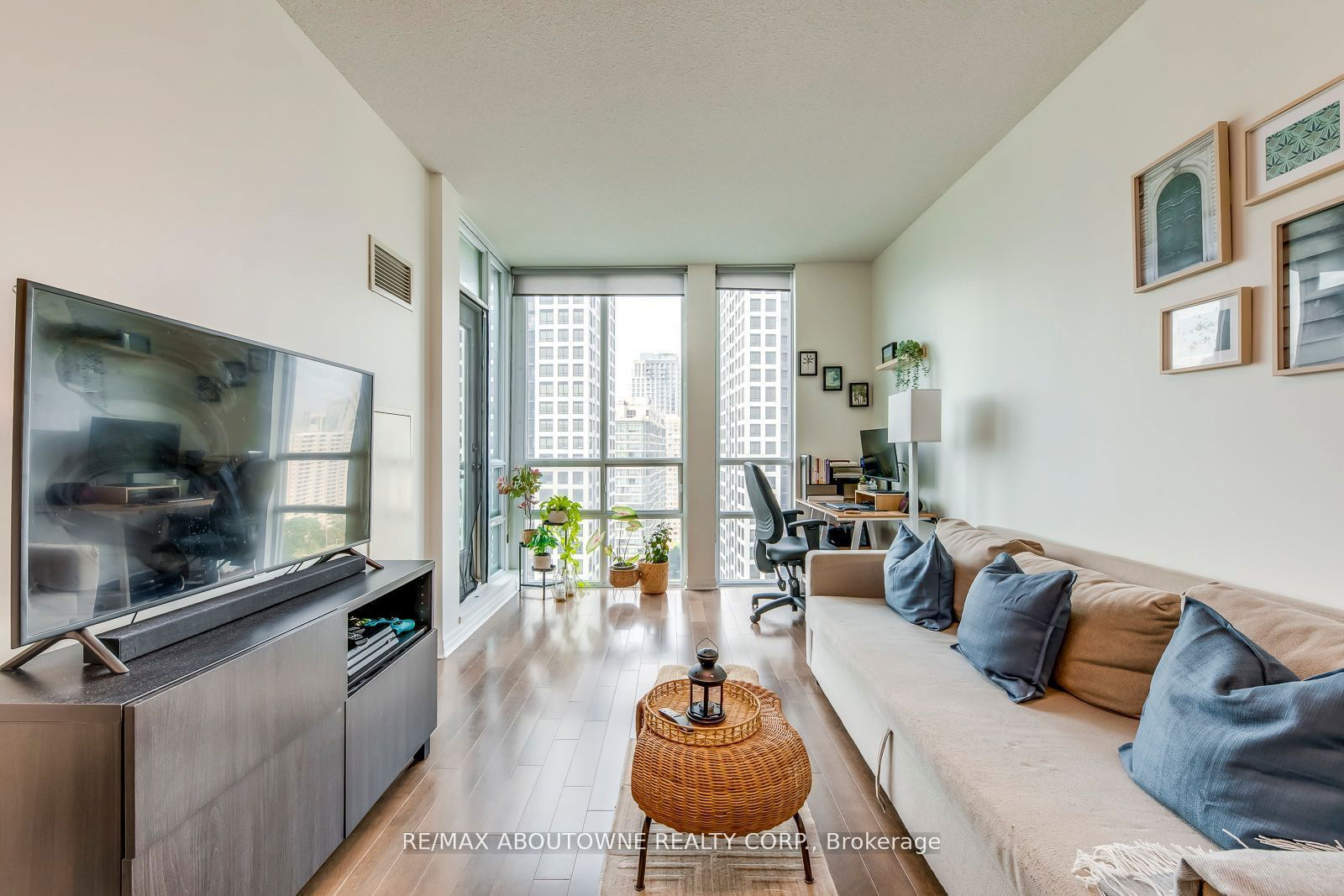 3515 Kariya Dr, unit 2201 for sale