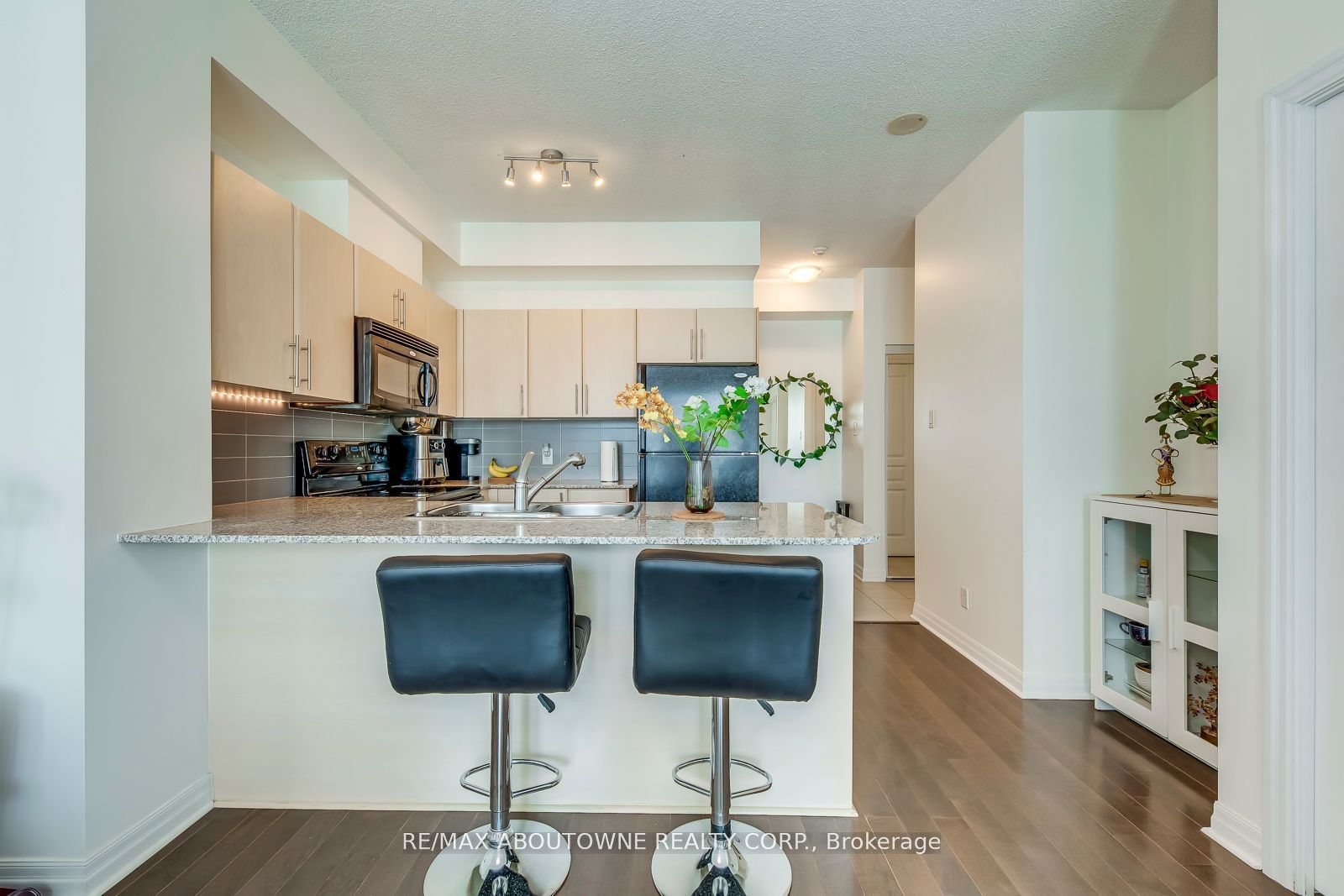 3515 Kariya Dr, unit 2201 for sale