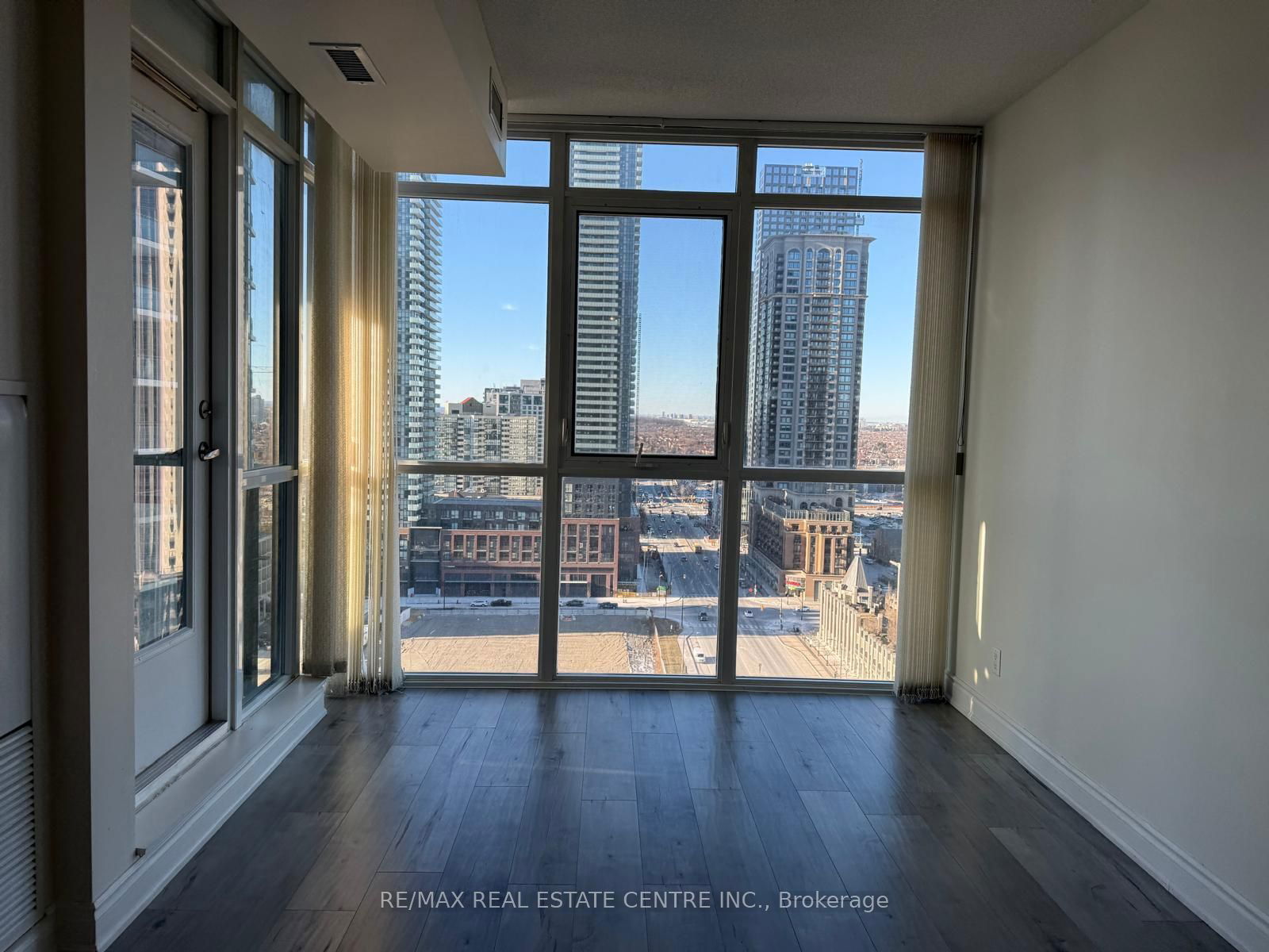 4070 Confederation Pkwy, unit 1808 for rent