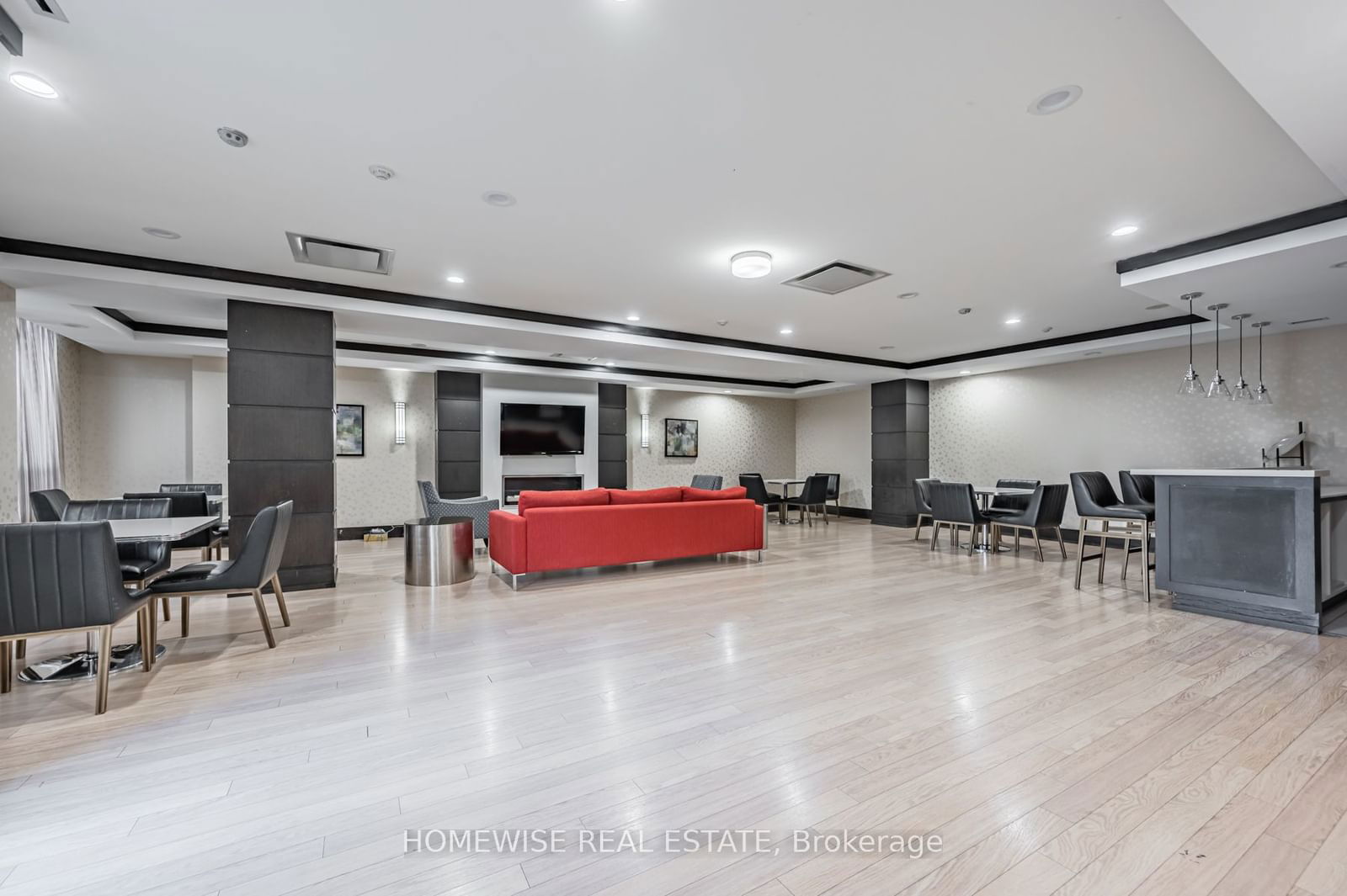 1070 Sheppard Ave W, unit 717 for sale