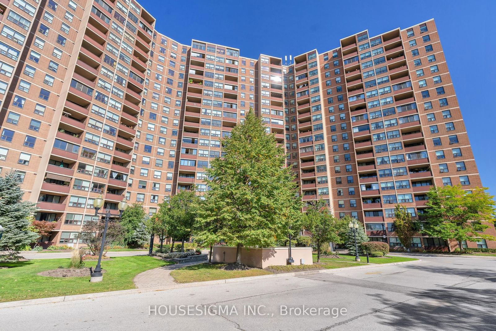 716 The West Mall, unit 1402 for sale