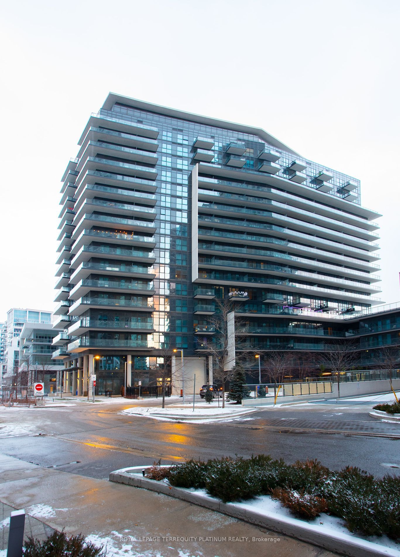 39 Annie Craig Dr, unit 1706 for rent