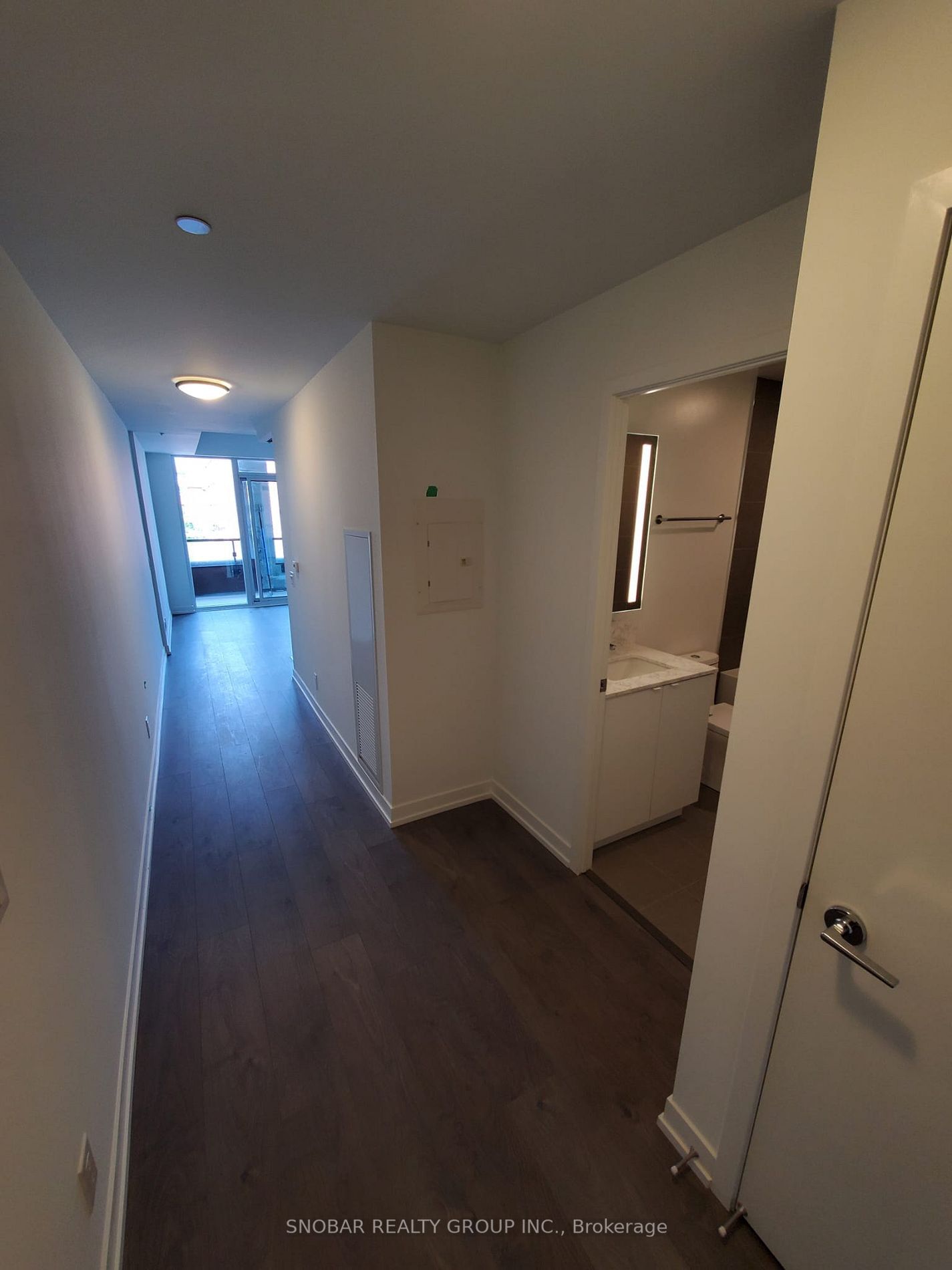 270 Dufferin St, unit 325 for rent