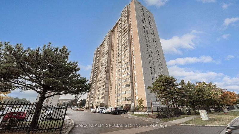 18 Knightsbridge Rd, unit 1011 for rent