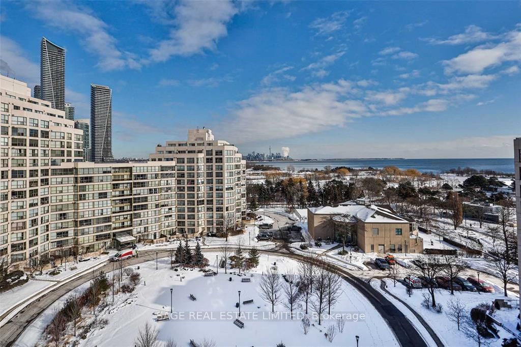 2267 Lake Shore Blvd W, unit 1116 for rent