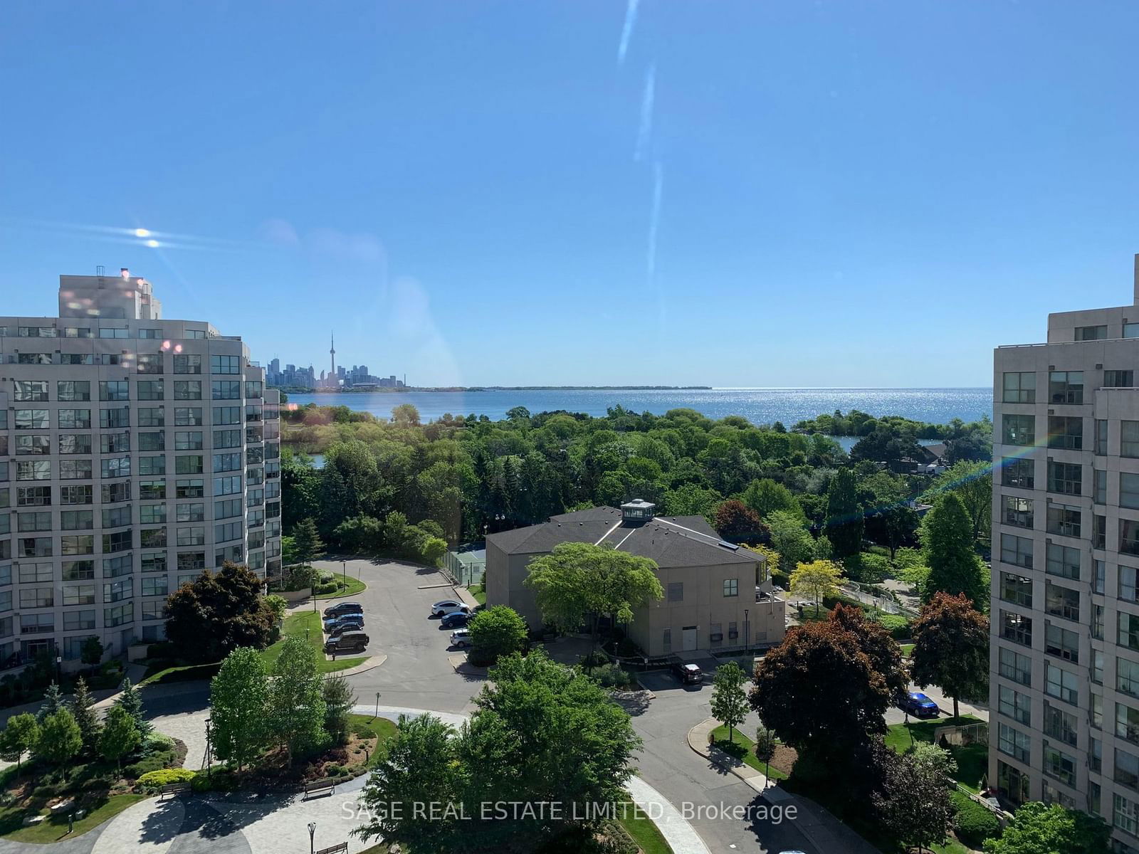 2267 Lake Shore Blvd W, unit 1116 for rent