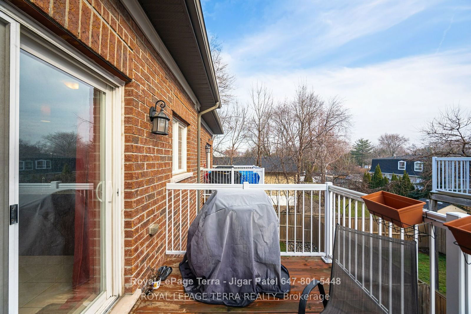 2220 Queensway Drive Townhomes, Burlington, Toronto