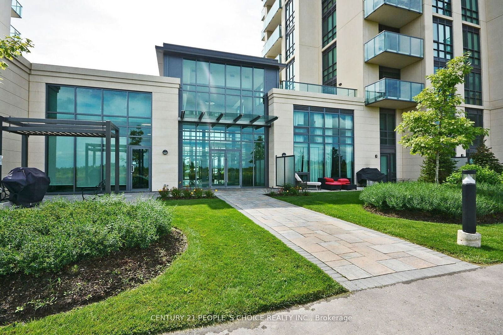 The Clarington Condos, Brampton, Toronto