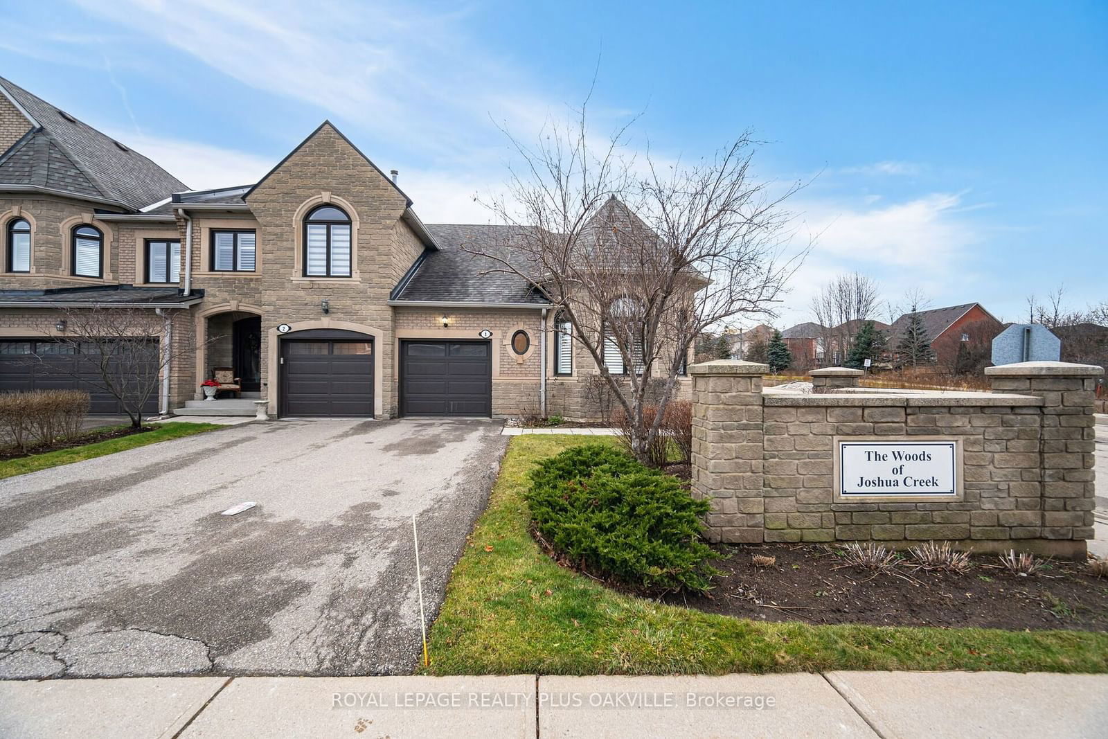 The Woods of Joshua Creek Townhomes, Oakville, Toronto