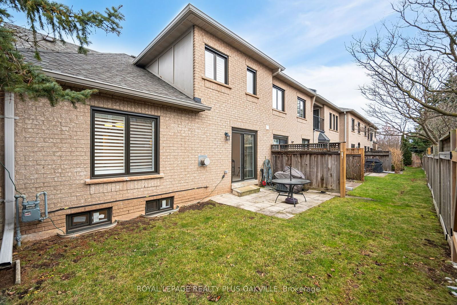 The Woods of Joshua Creek Townhomes, Oakville, Toronto