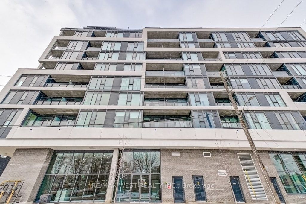 859 The Queensway, unit 513 for rent