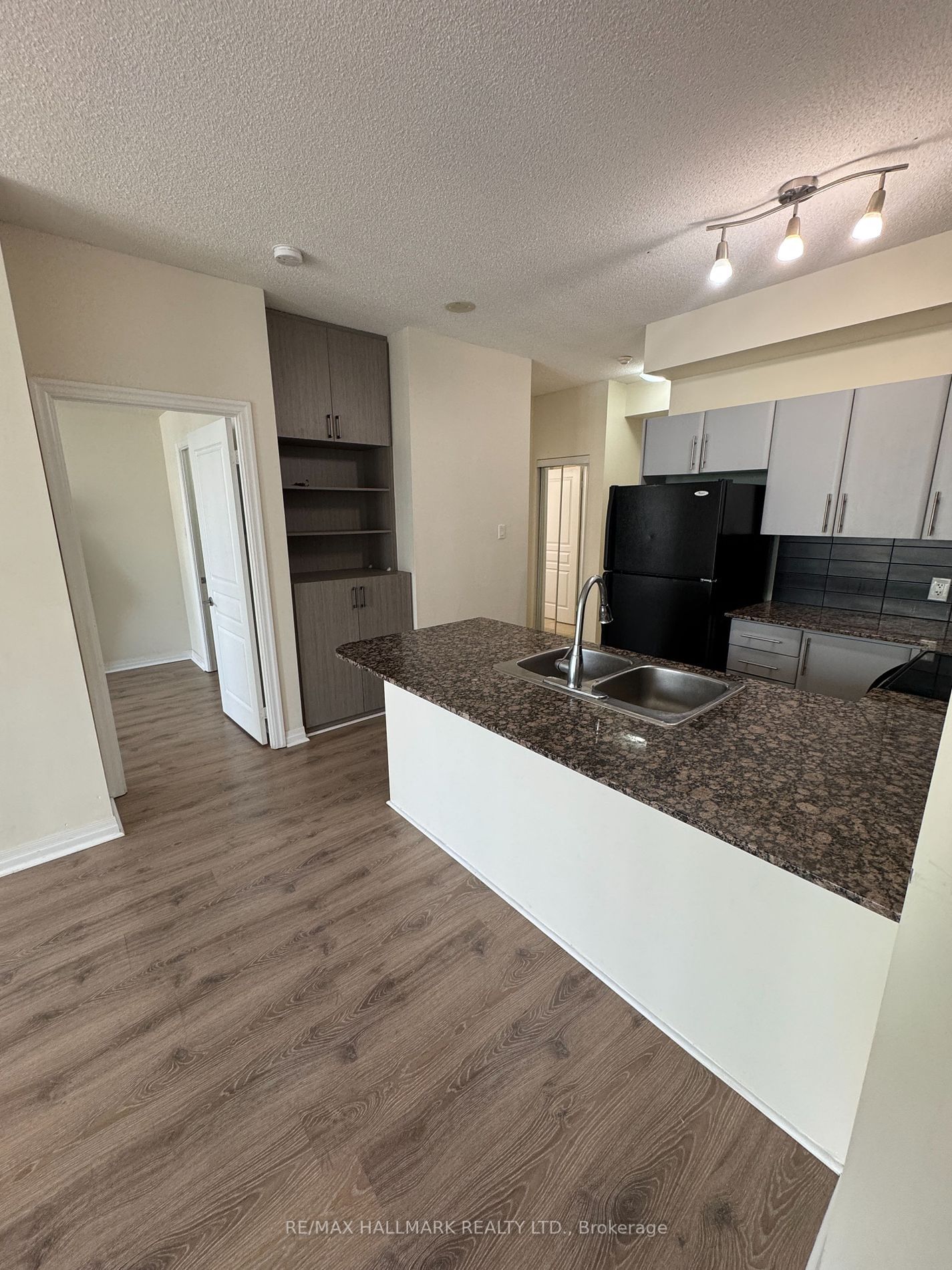 3515 Kariya Dr, unit 2210 for rent