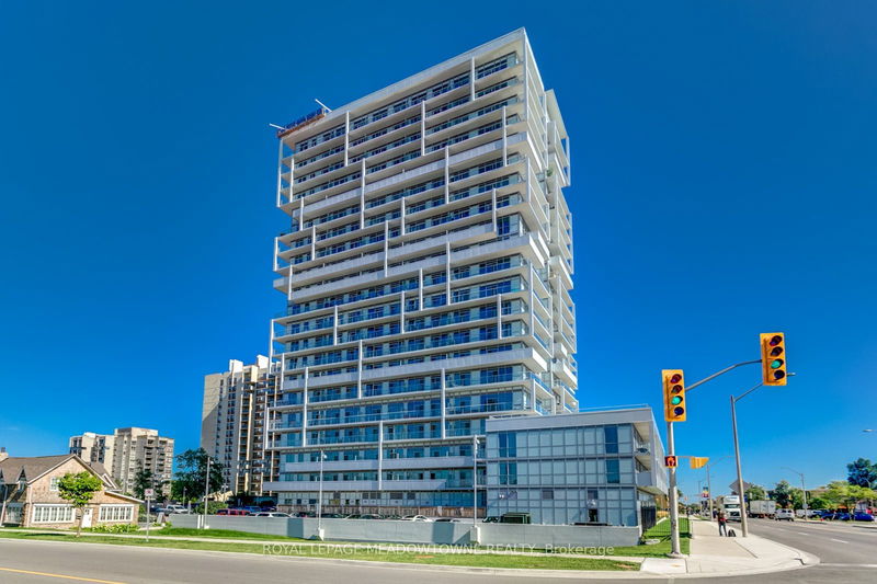 65 Speers Rd, unit 1307 for rent