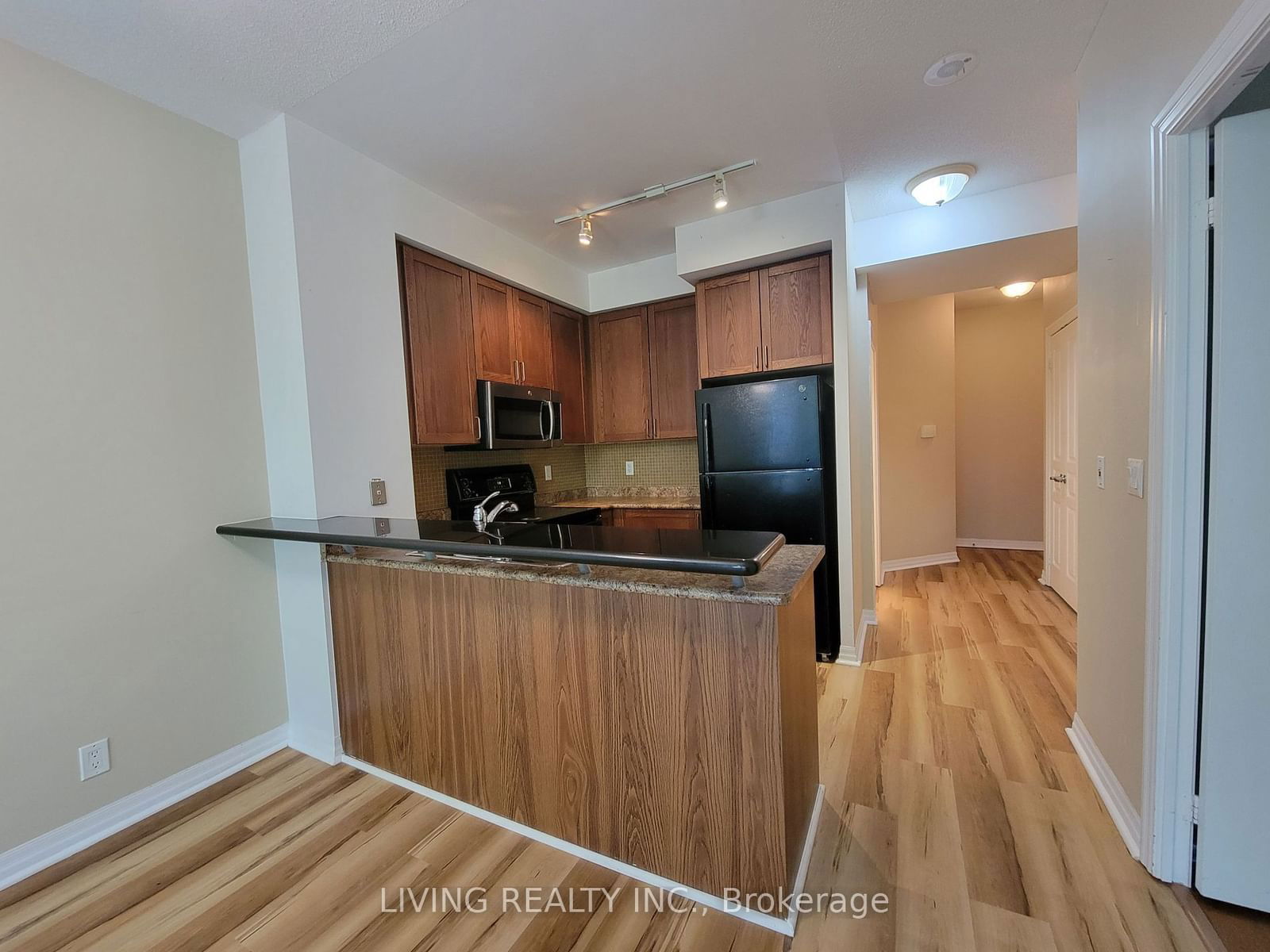 3939 Duke of York Blvd, unit 1705 for rent