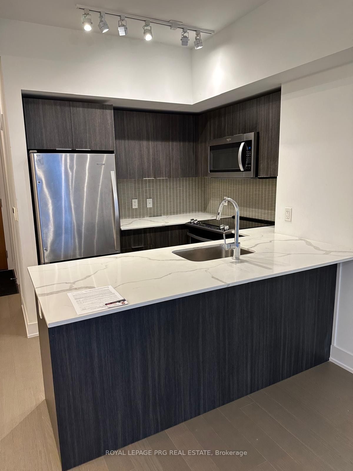 20 Shore Breeze Dr, unit 2309 for rent