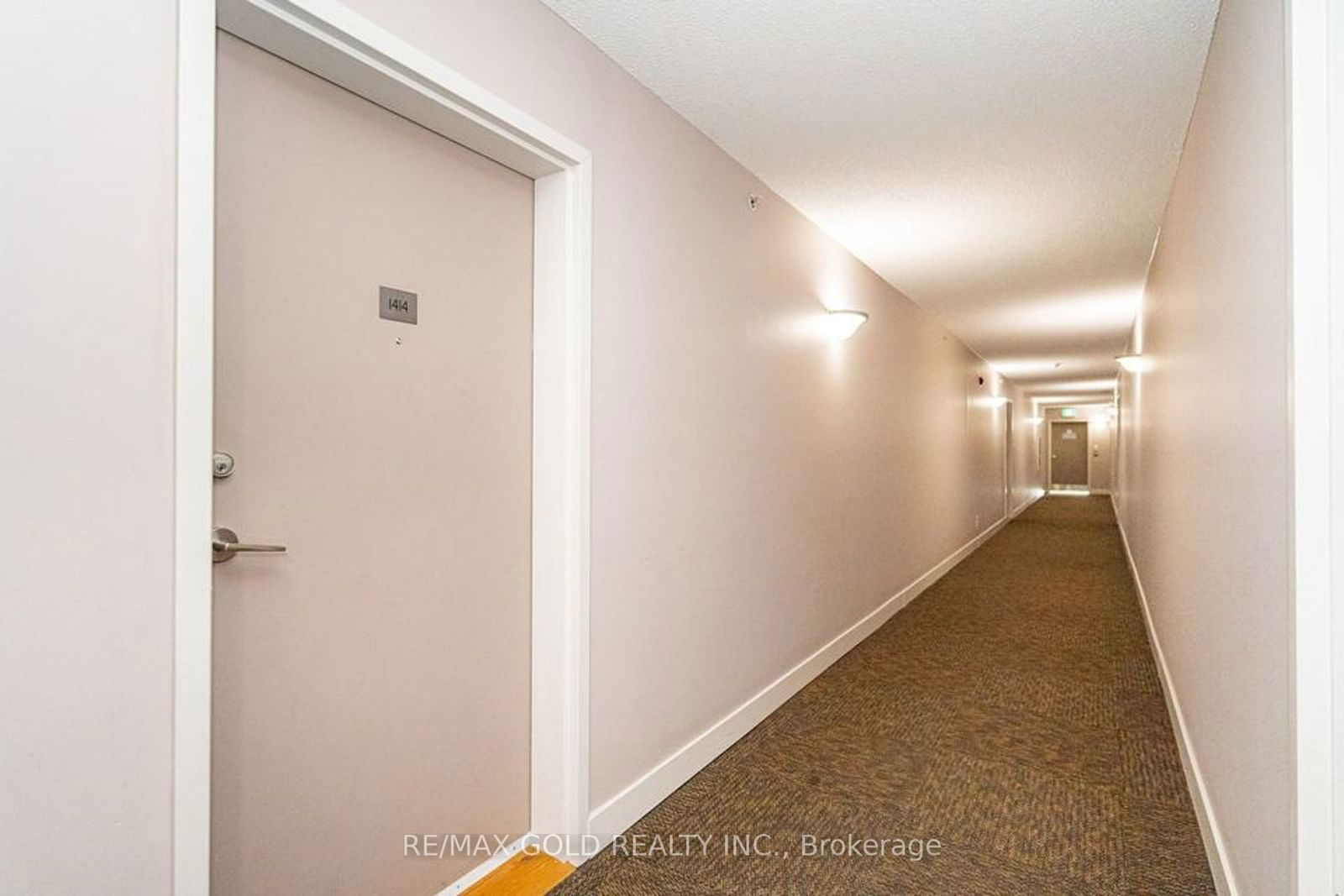 8 Dayspring Circ, unit 1414 for rent