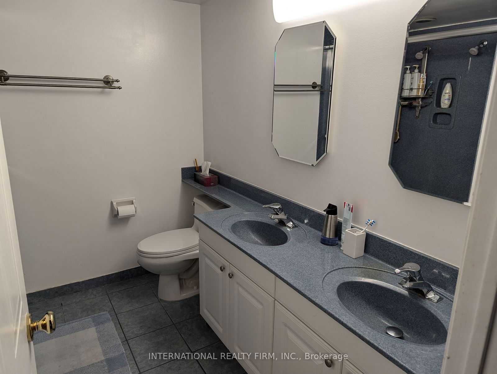 1270 Maple Crossing Blvd, unit 308 for rent