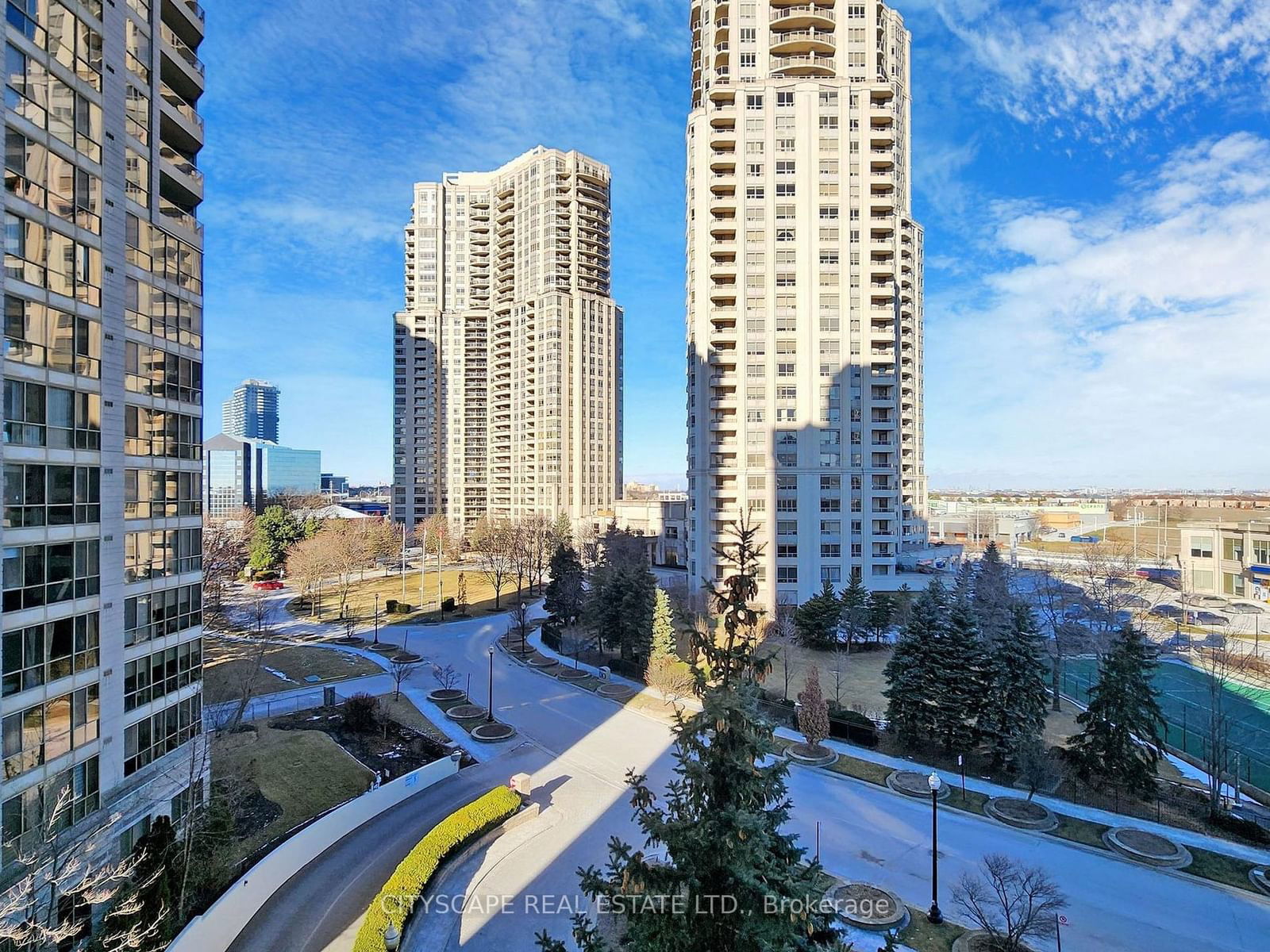 55 Kingsbridge Garden Circ, unit 615 for sale