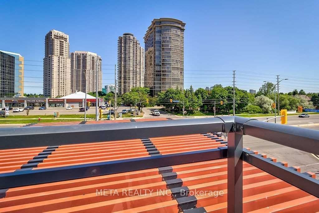 75 Eglinton Ave, unit 201 for rent