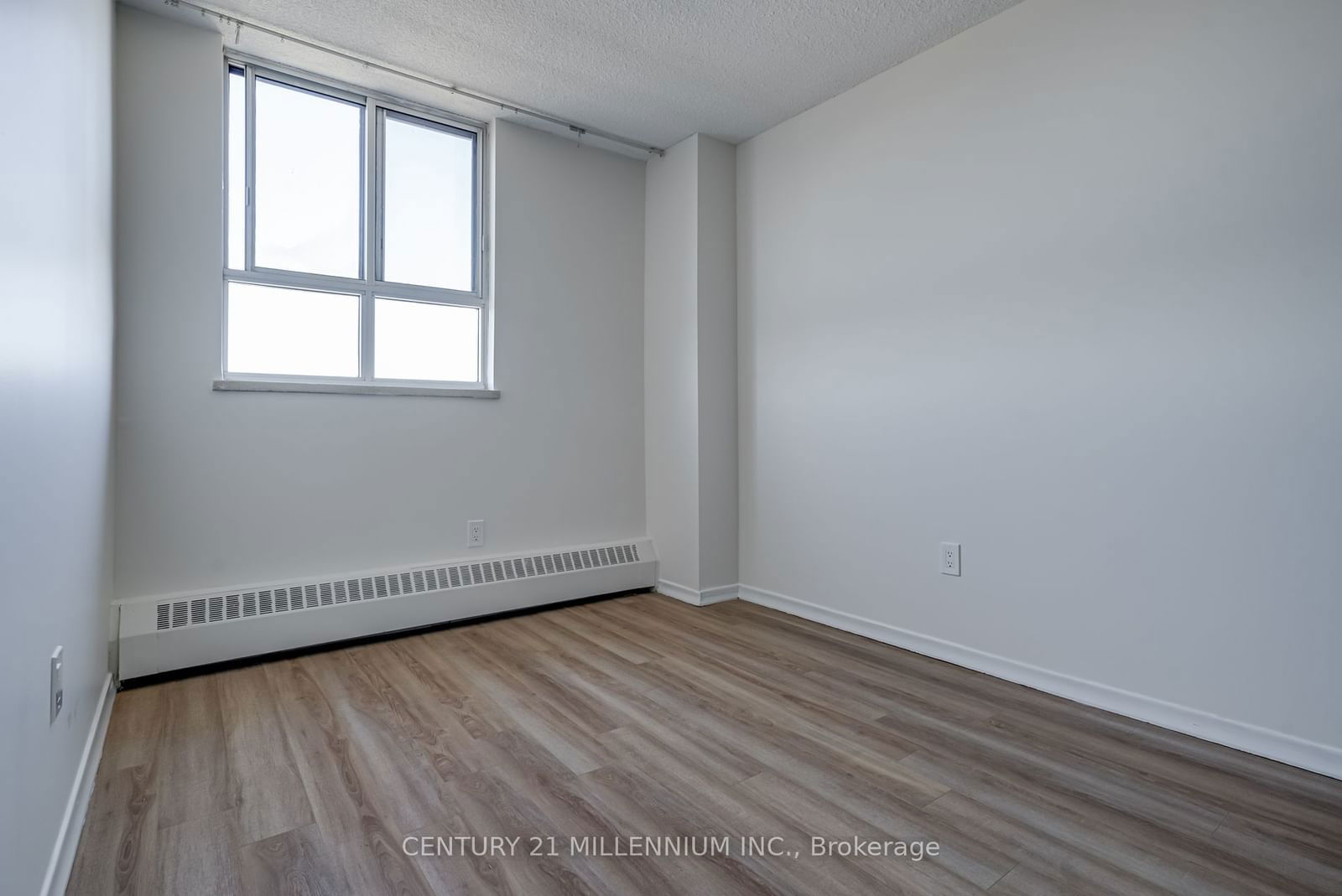 1615 Bloor St, unit 712 for sale