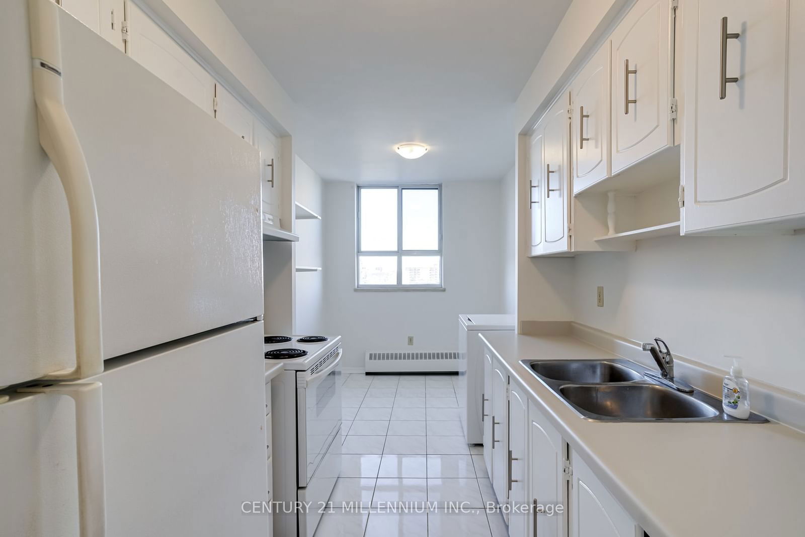 1615 Bloor St, unit 712 for sale