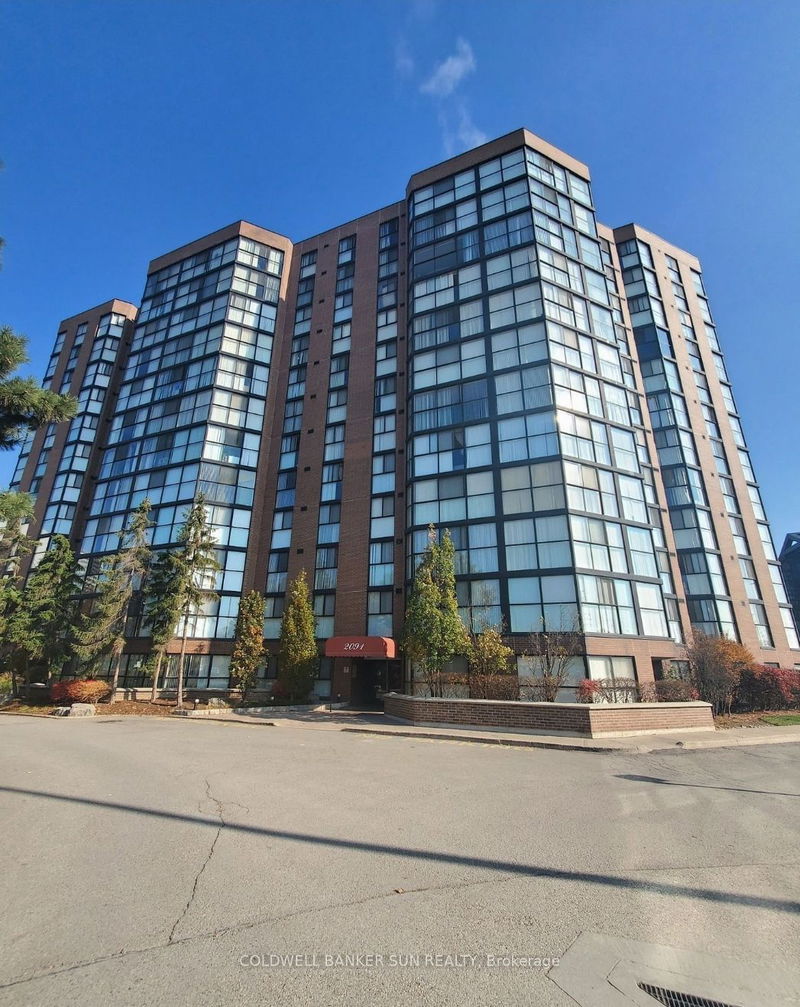 2091 Hurontario St, unit 1011 for rent