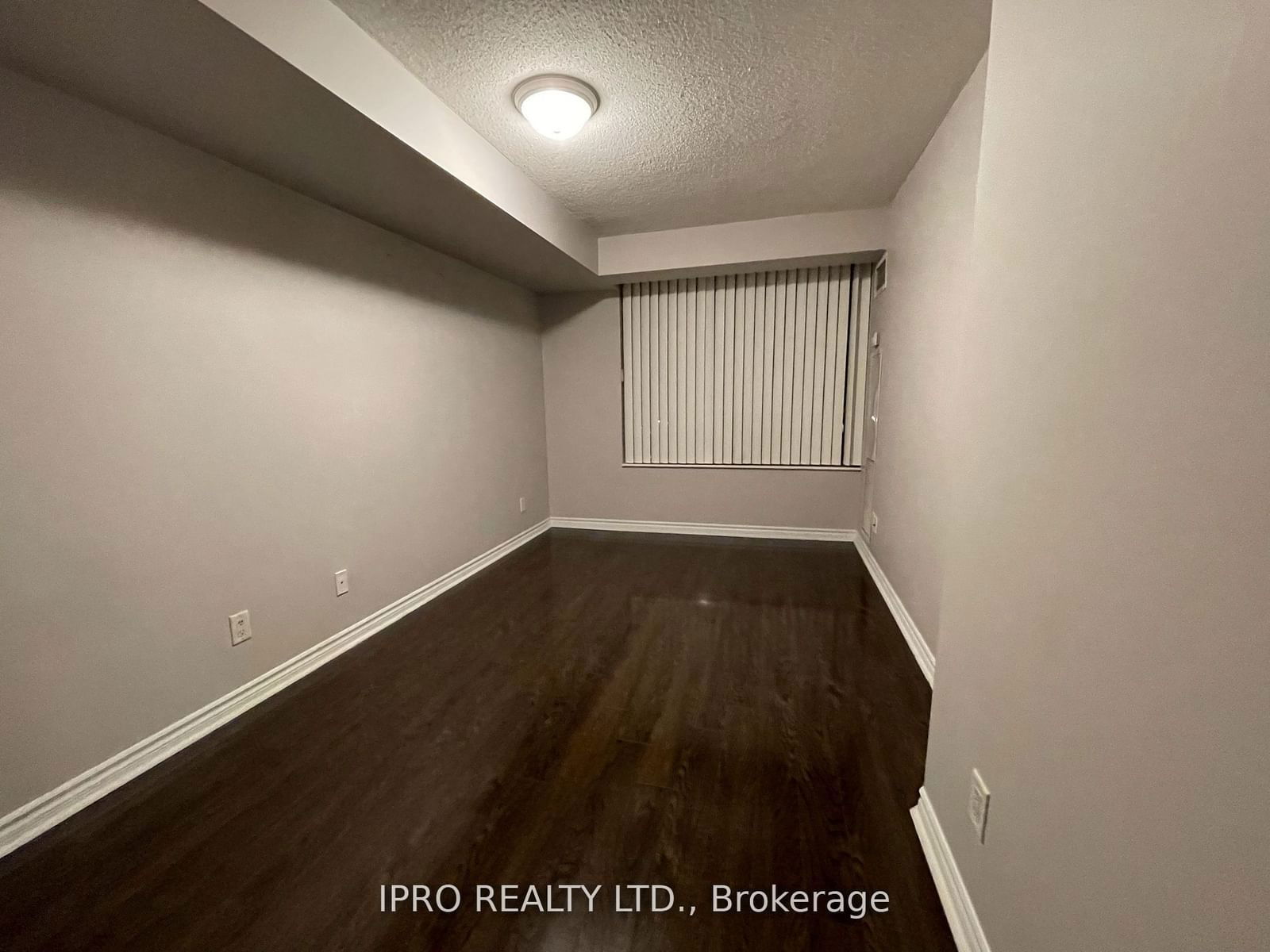 3888 Duke Of York Blvd, unit 2128 for rent