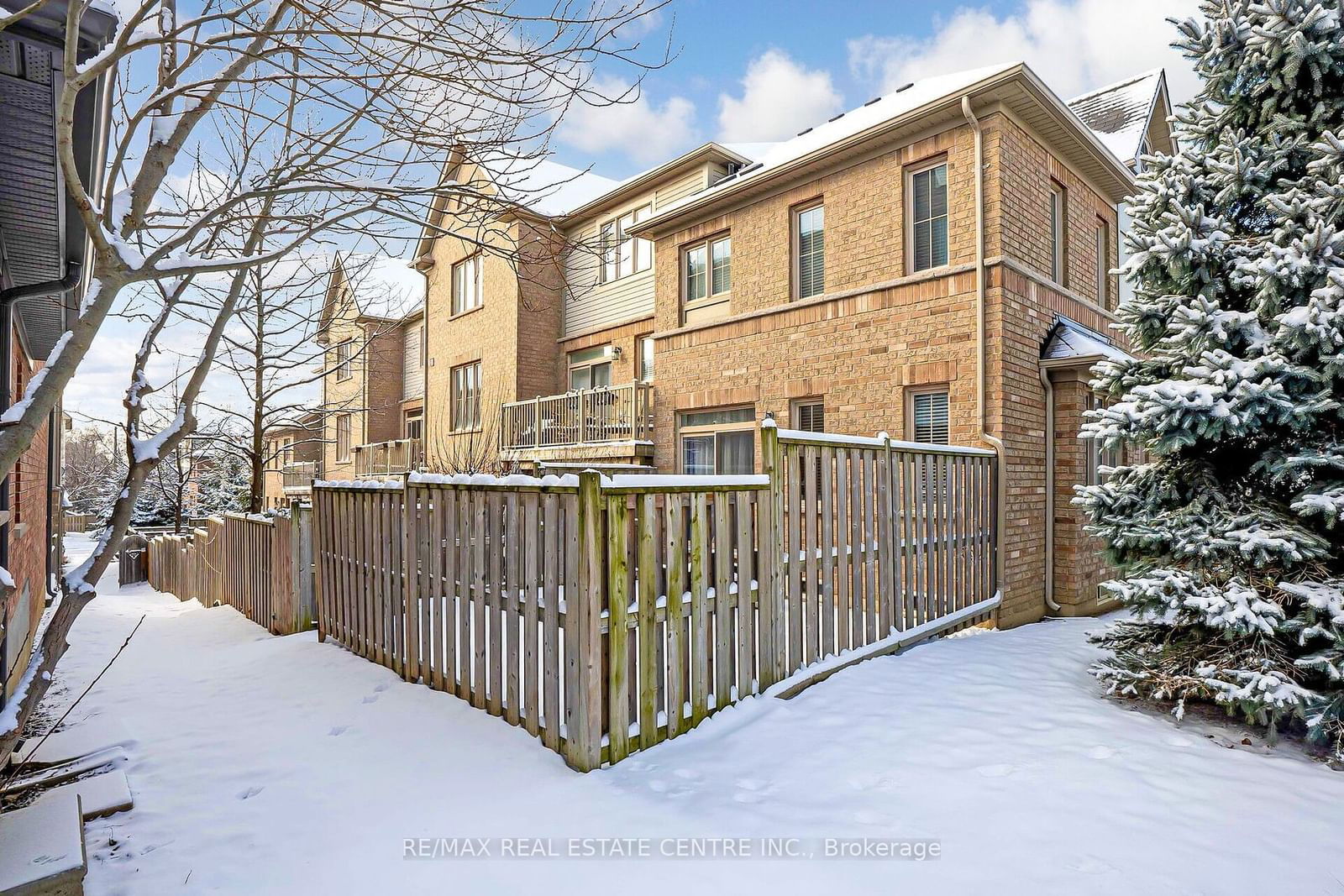 Terracotta Village, Brampton, Toronto