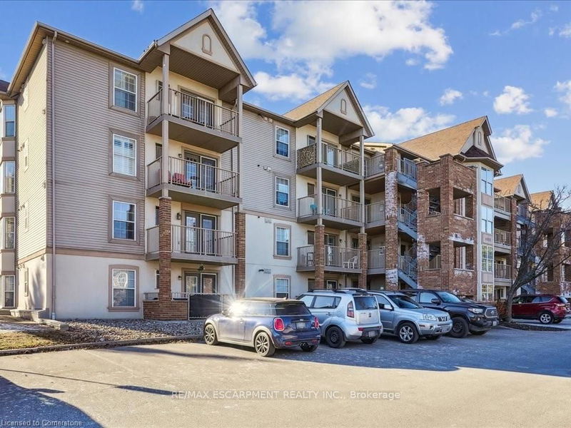 4025 Kilmer Dr, unit 105 for sale