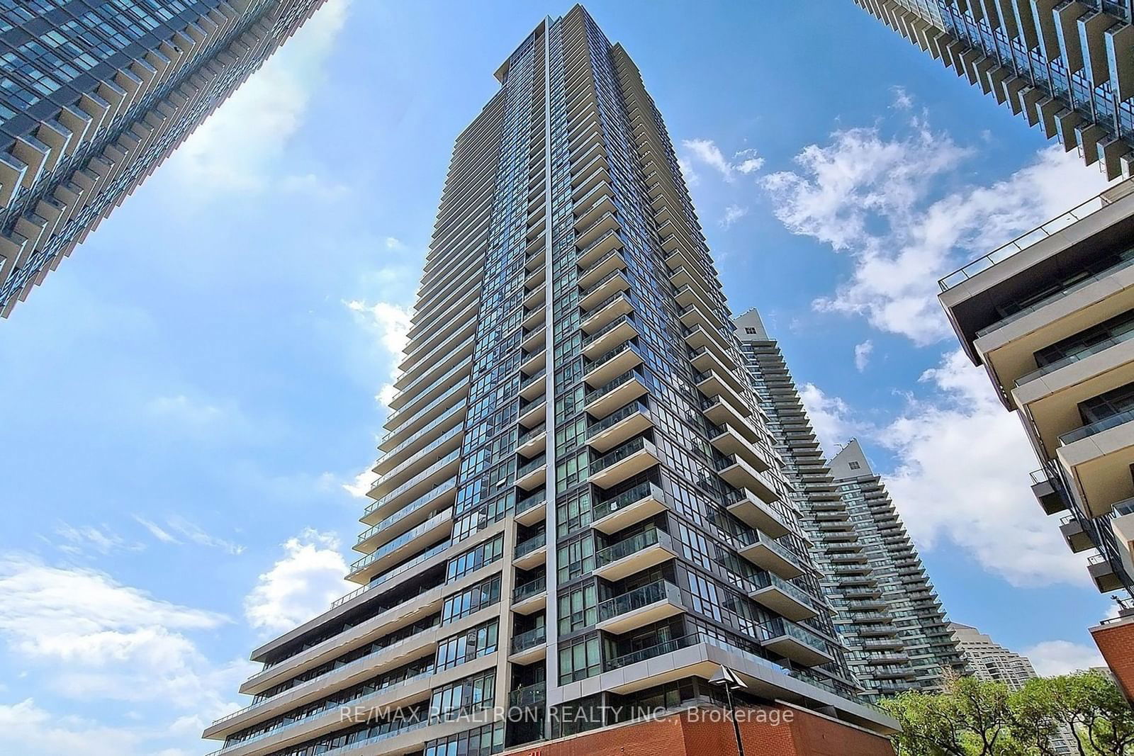 2212 Lakeshore Blvd W, unit 3206 for sale