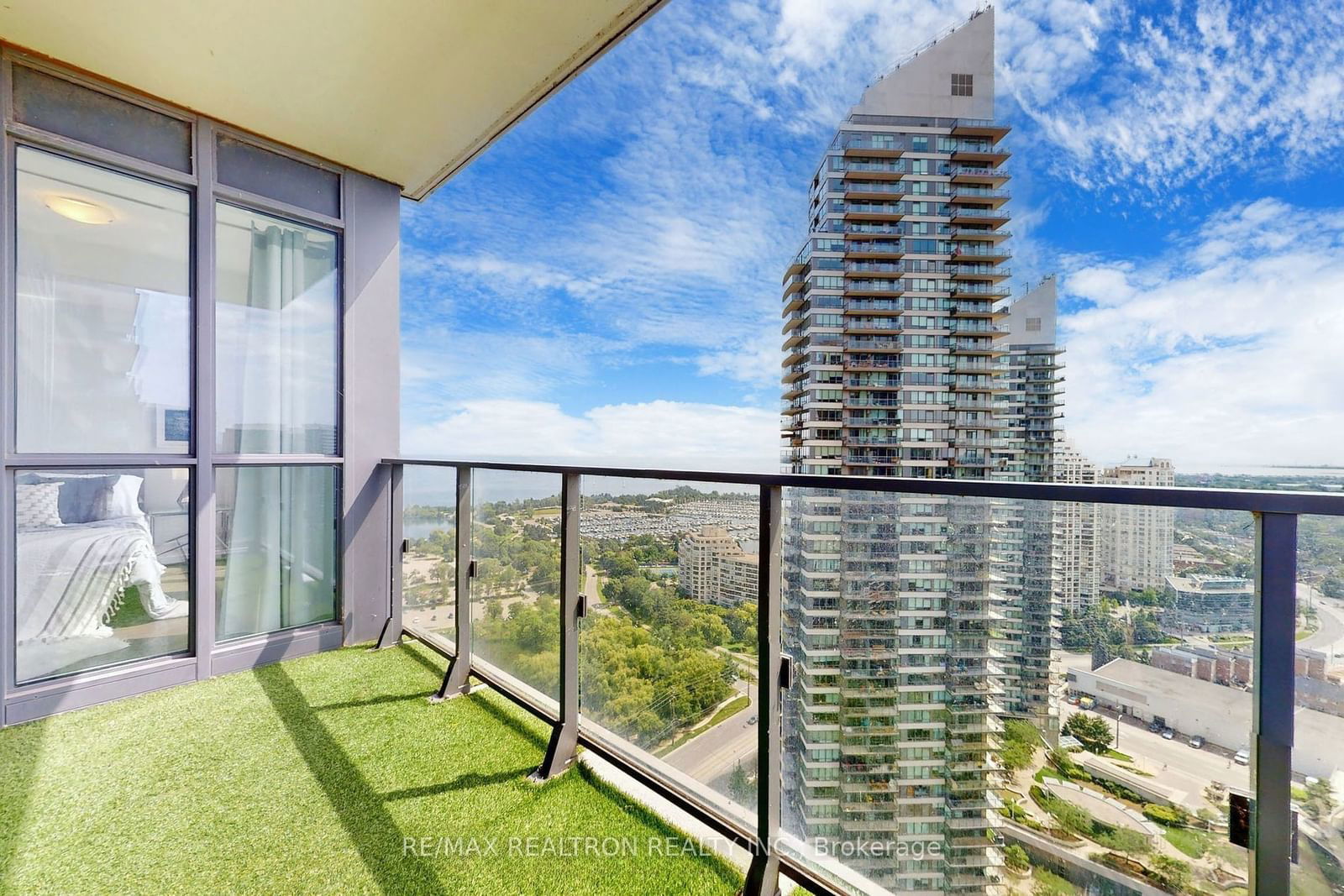 2212 Lakeshore Blvd W, unit 3206 for sale