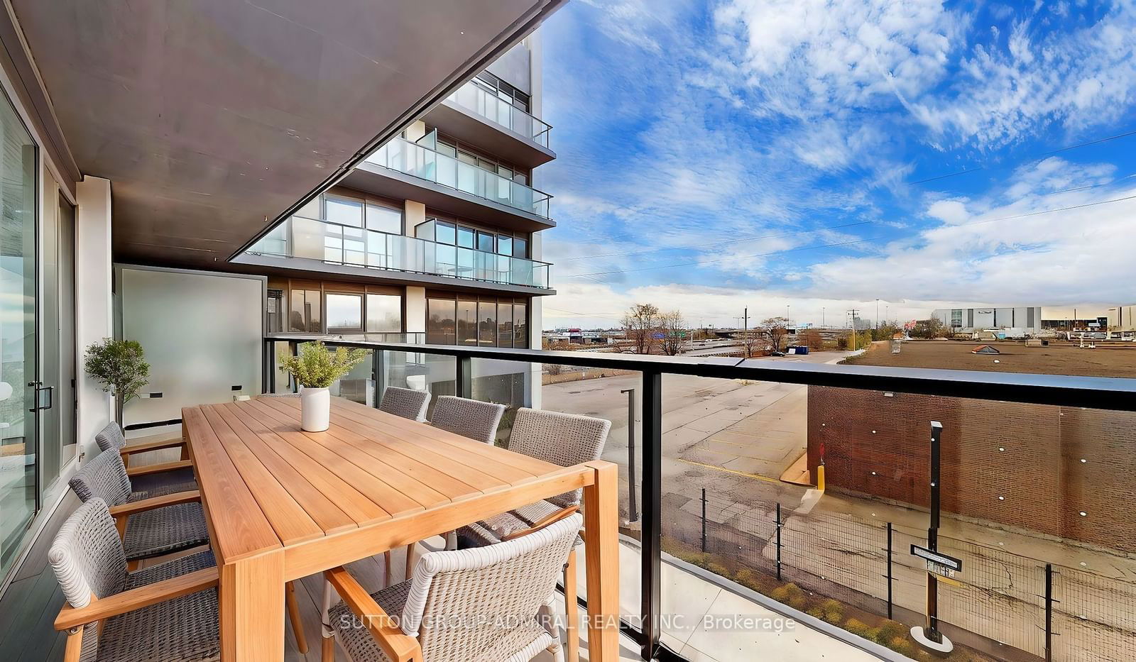 36 Zorra St, unit 302 for sale