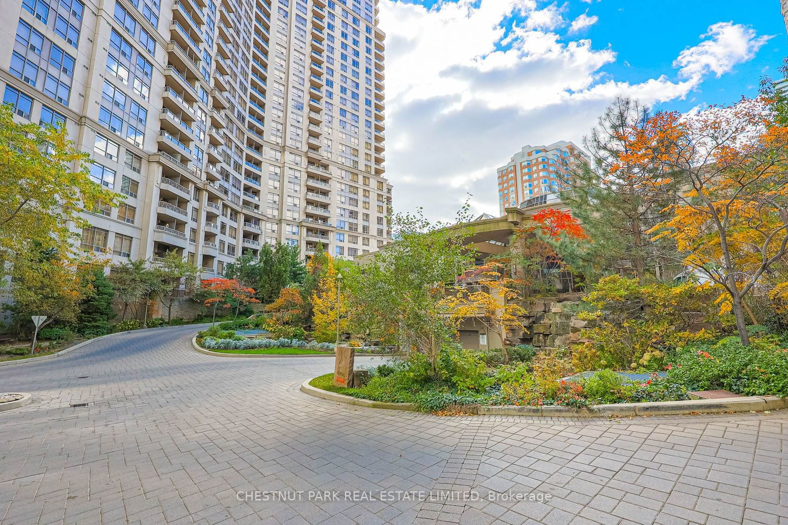 3880 Duke of York Blvd, unit 207 for sale