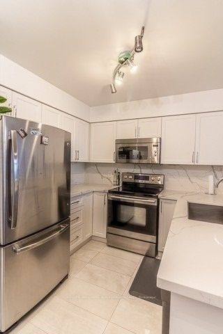 200 Manitoba St, unit 326 for rent