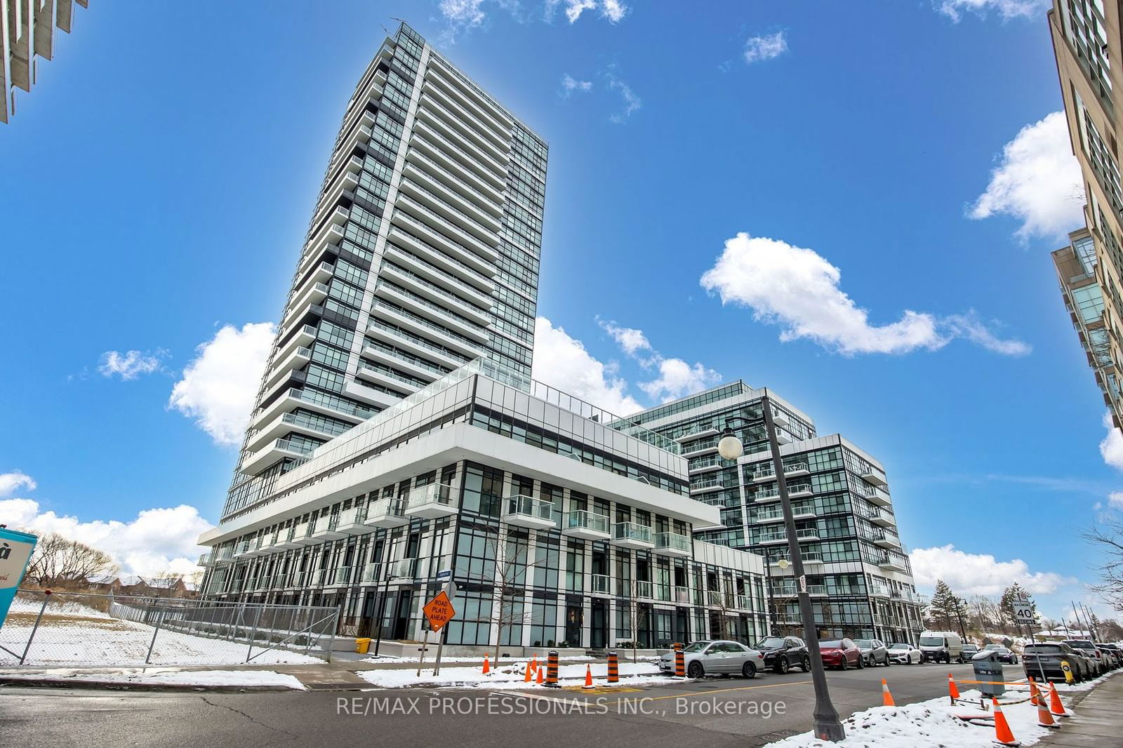 251 Manitoba St, unit 414 for sale